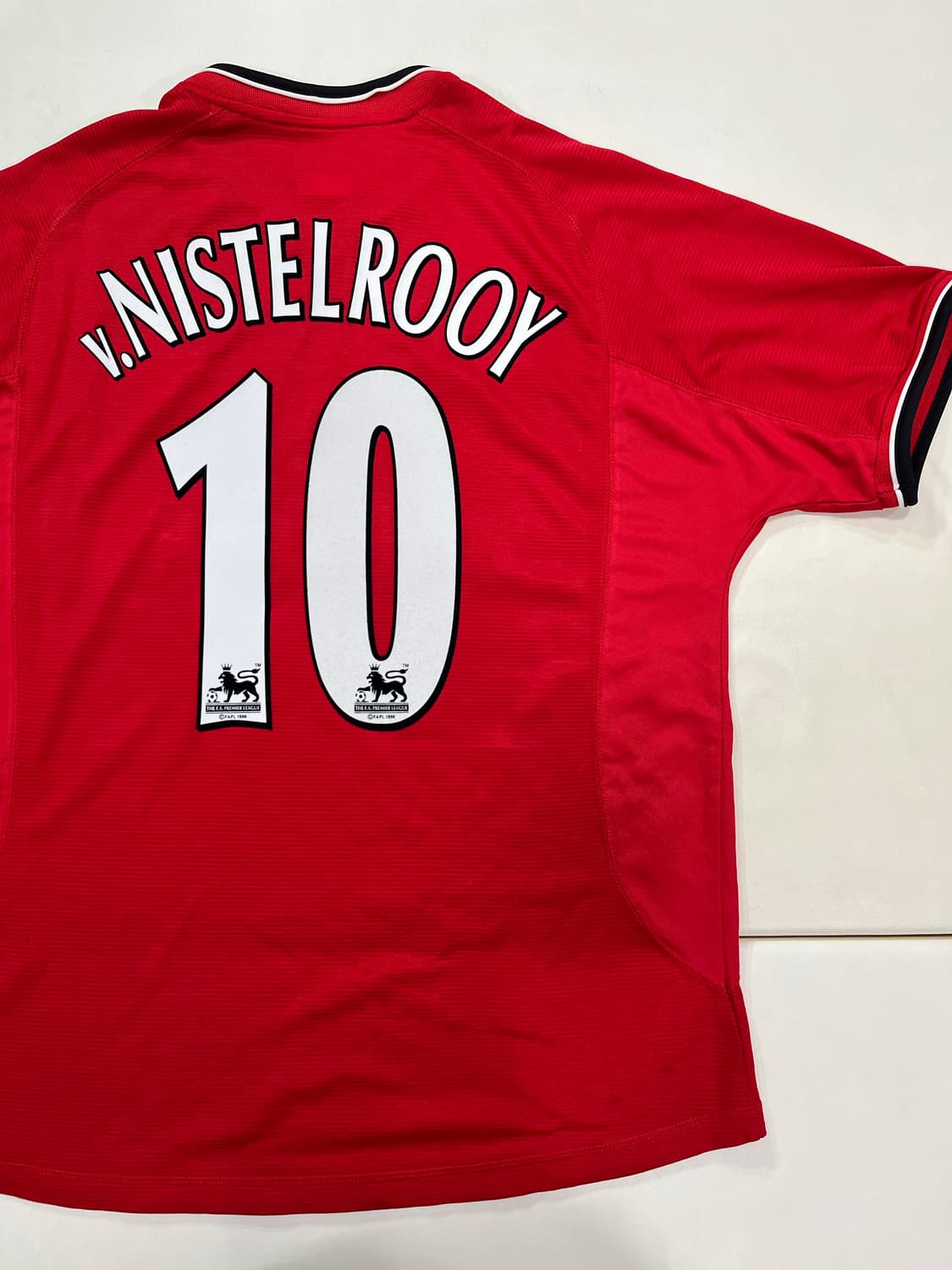 엄브로 00-02 맨체스터 유나이티드 FC 홈 뤼트 반 니스텔로이 상품이미지8