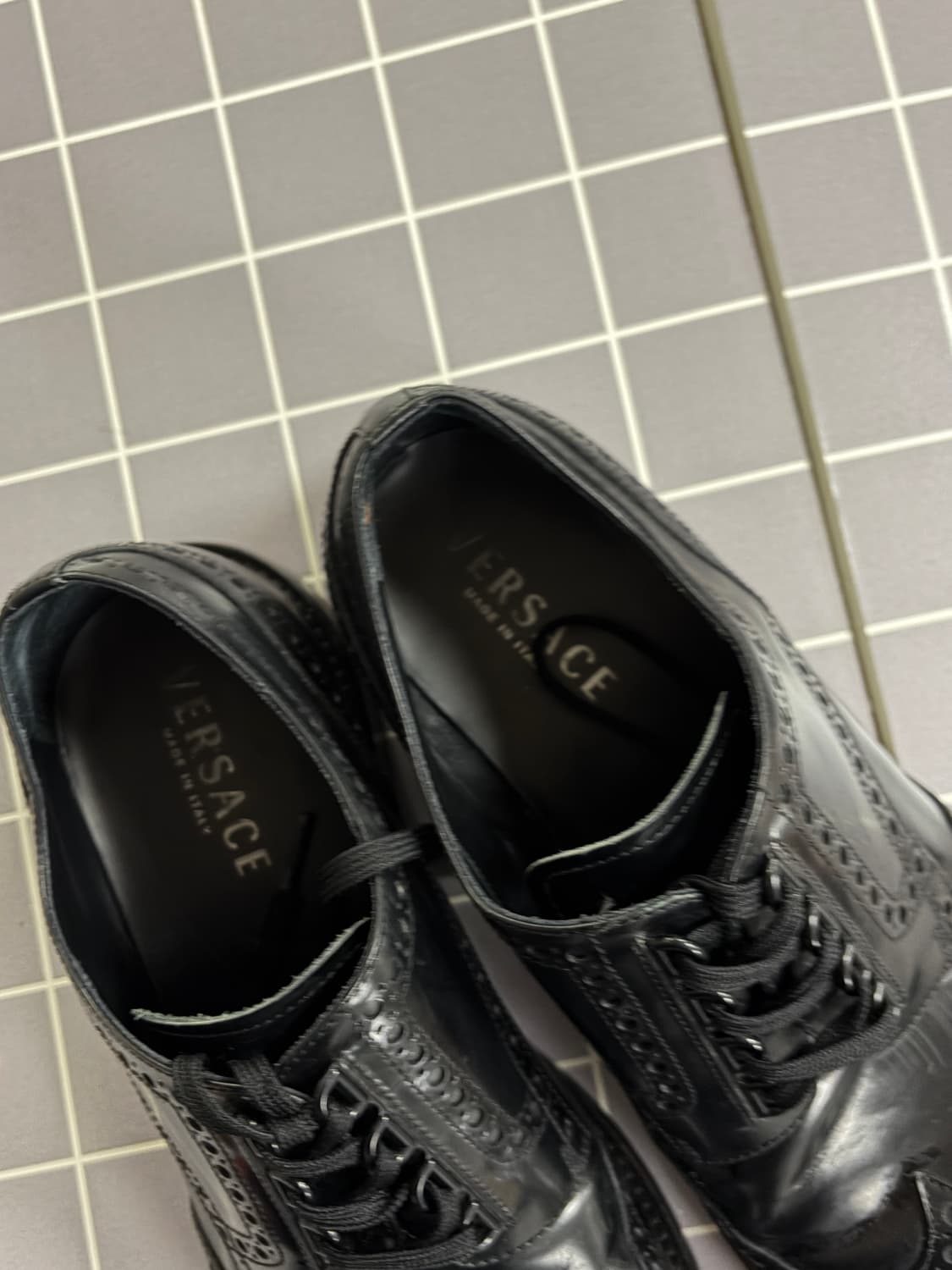 베르사체 남성 윙팁 더비 슈즈(미국매장 구매) 상품이미지2