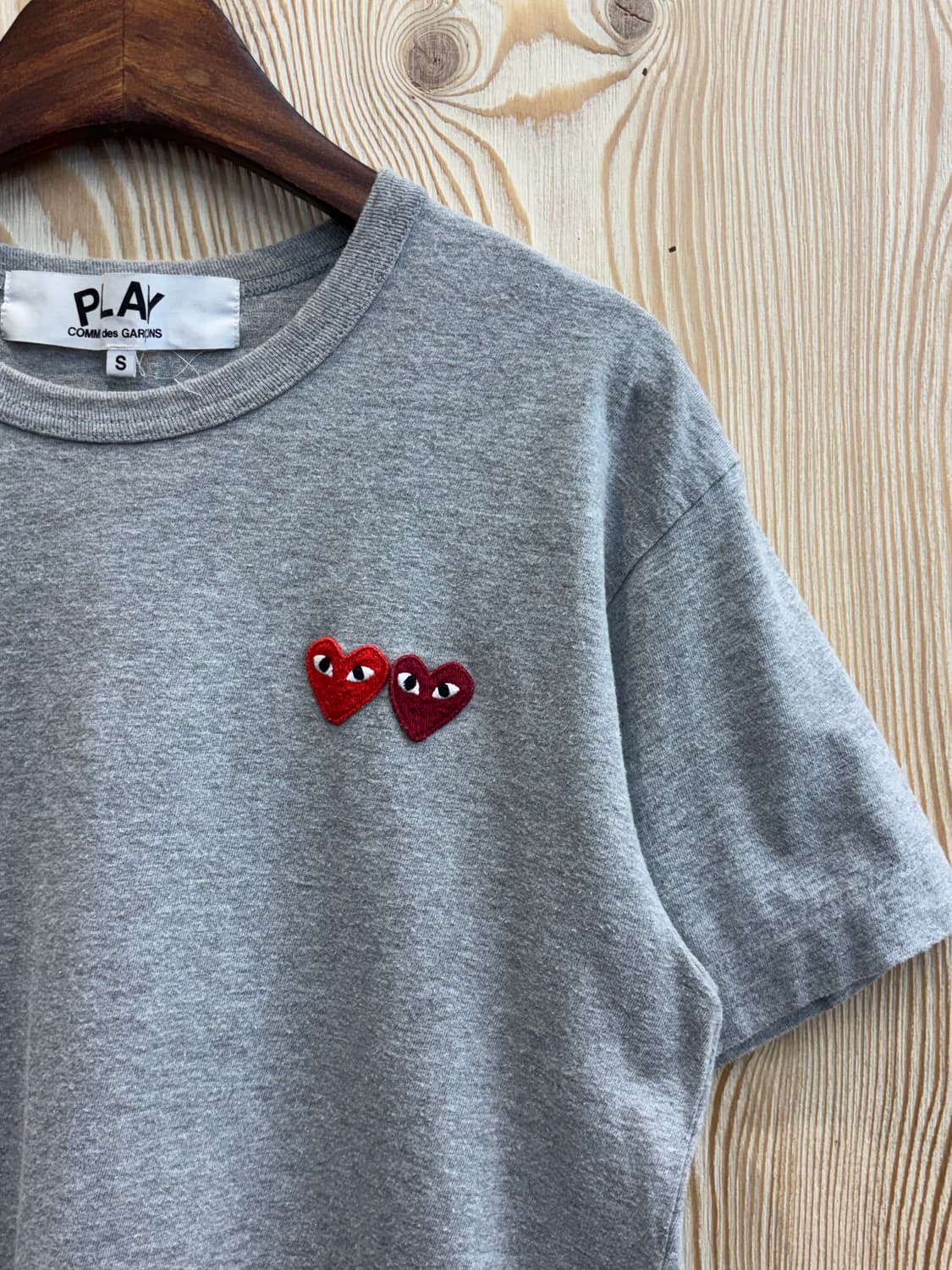 꼼데가르송 플레이 더블 하트 와펜 반팔 상품이미지3