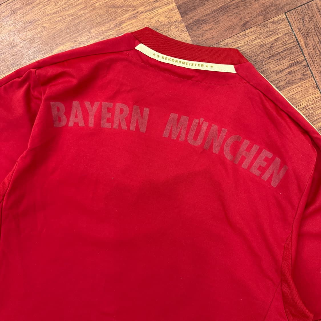 S 아디다스 바이에른뮌헨 11-12시즌 홈 유니폼  상품이미지5