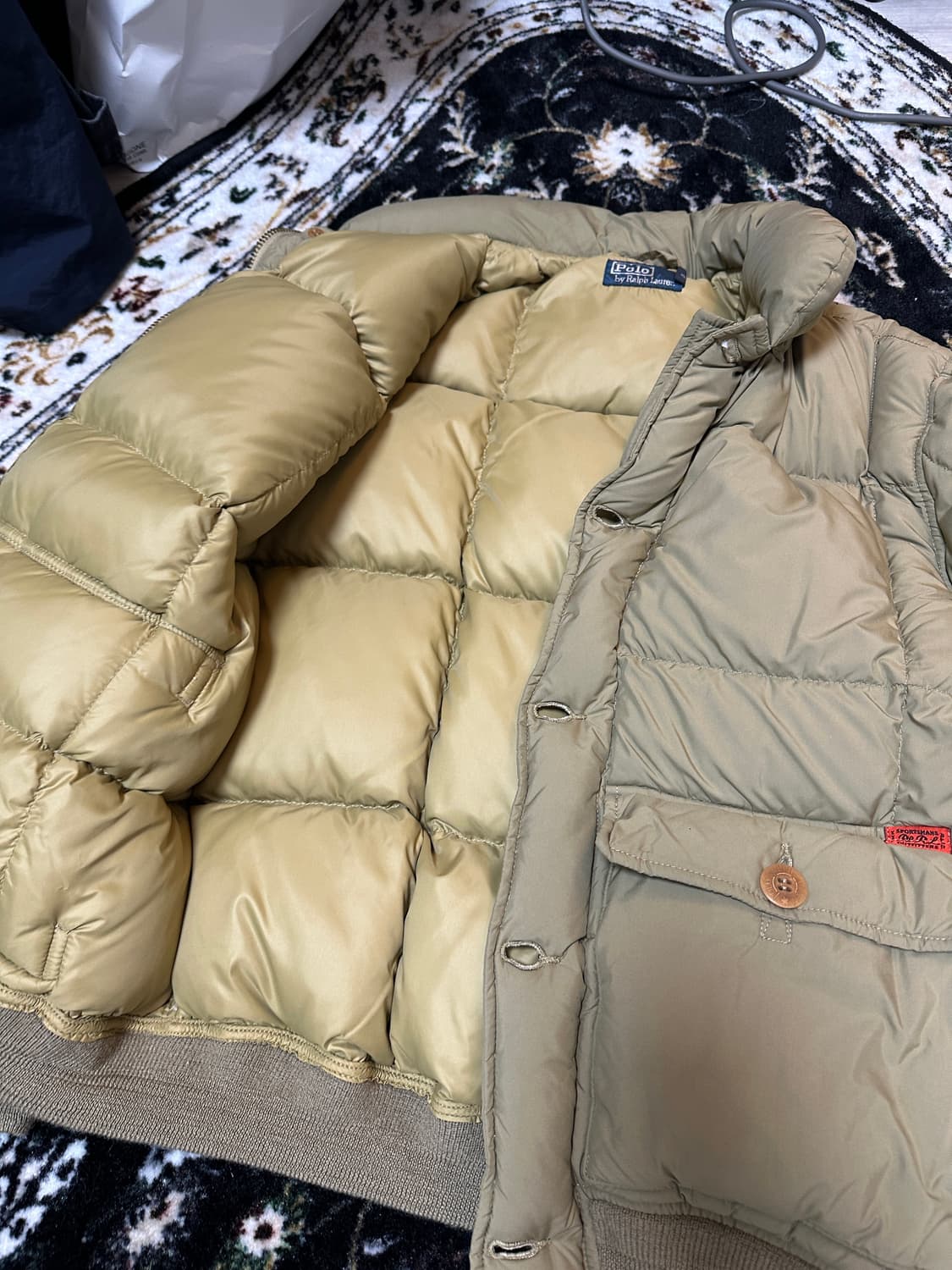 폴로랄프로렌 유콘패딩 Size L 판매합니다 상품이미지5