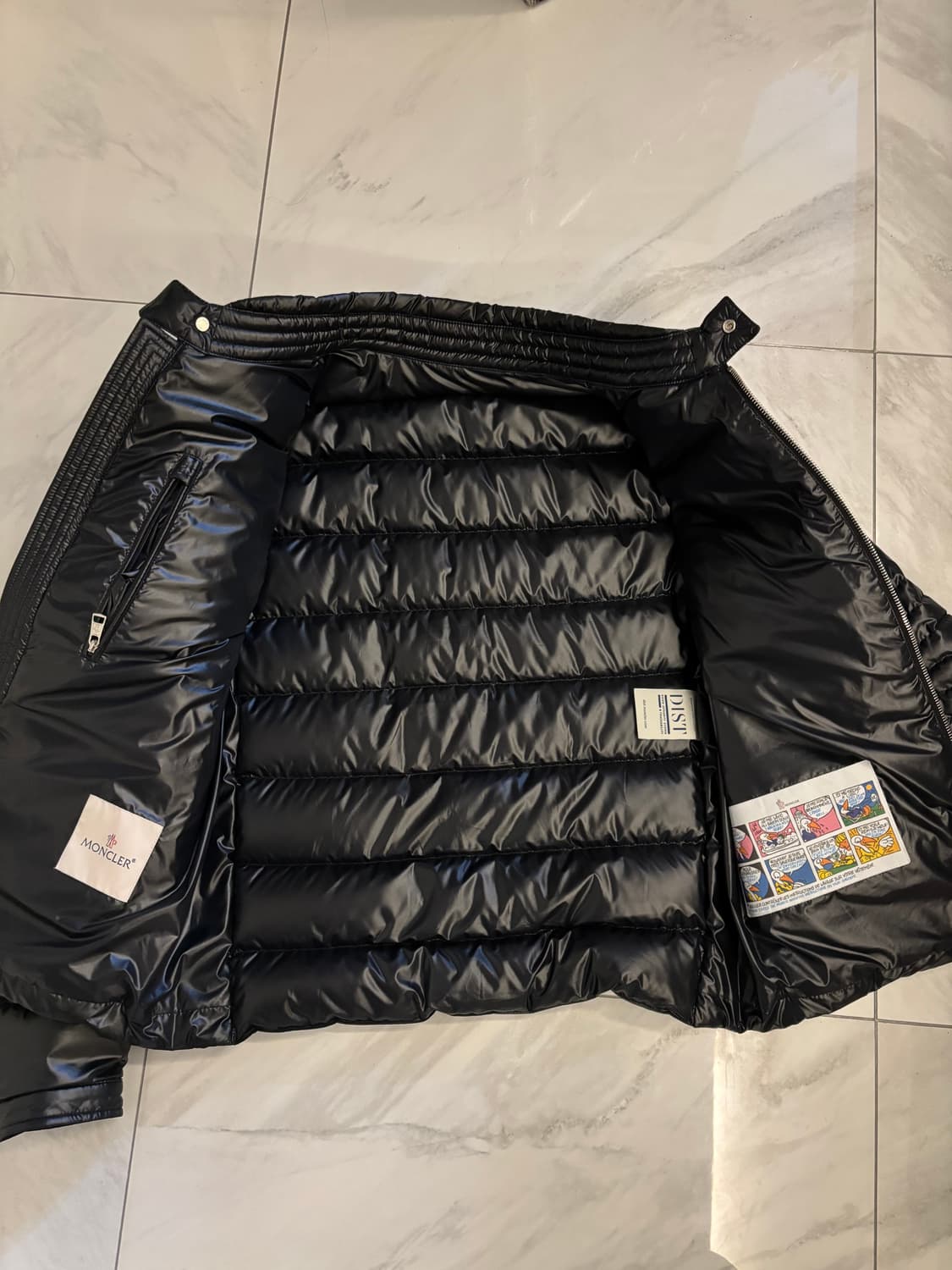 몽클레어 오띠 유광 경량패딩 상품이미지3