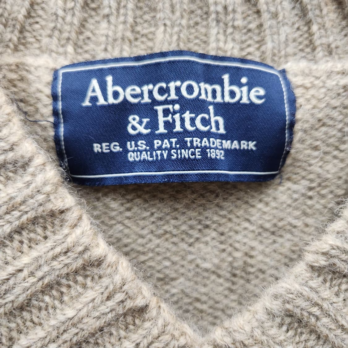 아베크롬비 빅 로고 빈티지 니트 S 상품이미지4