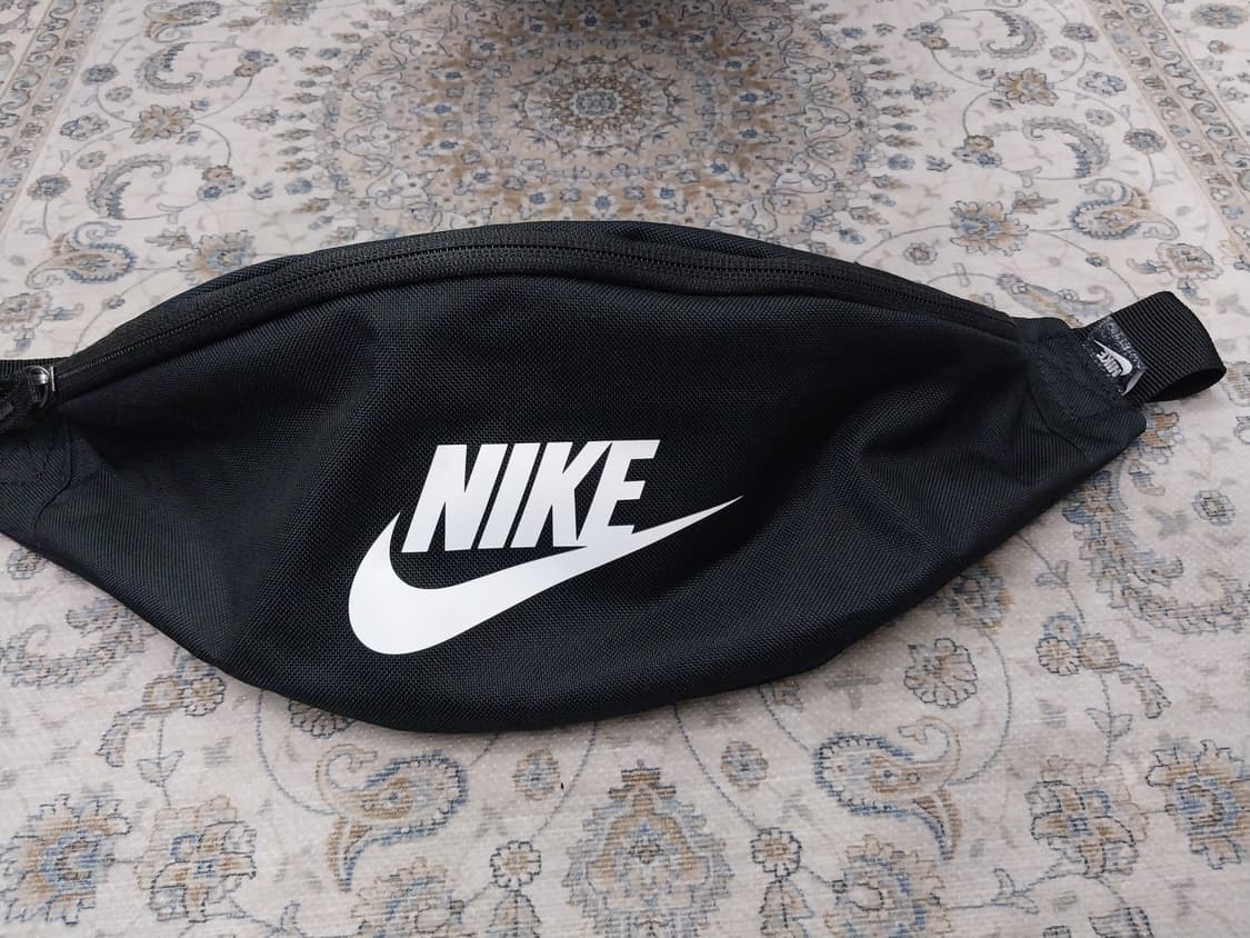 나이키 블랙 힙색 웨이스트백 상품이미지2