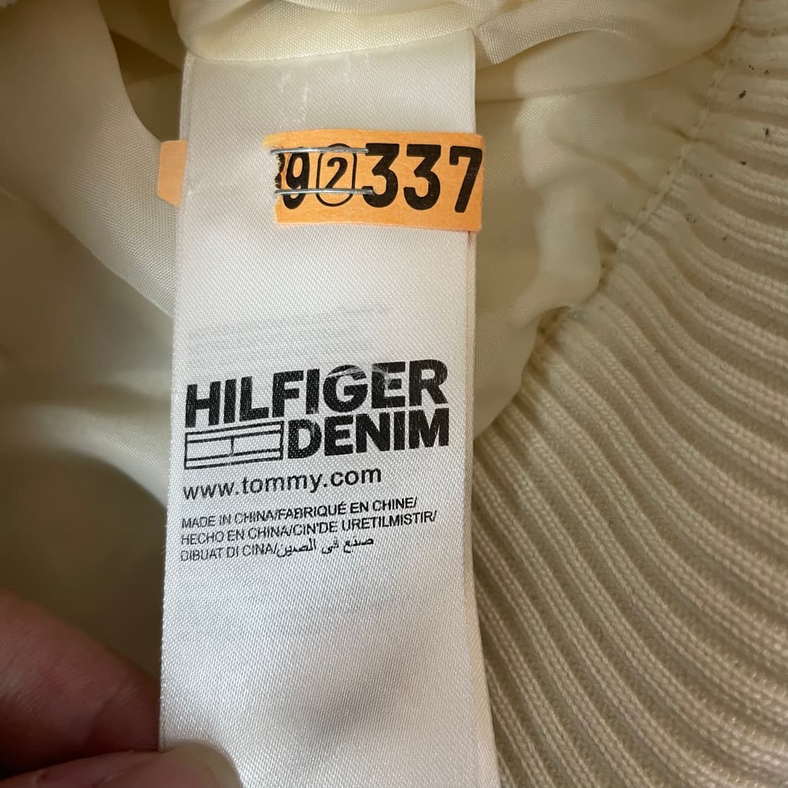 타미힐피거 미니로고 화이트 누빔 경량 패딩 XS 상품이미지5