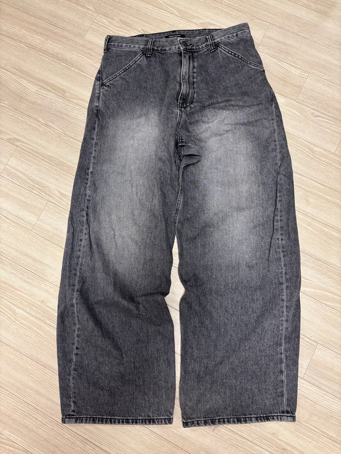 [4] 해칭룸 와이드 커브진 블랙 상품이미지2