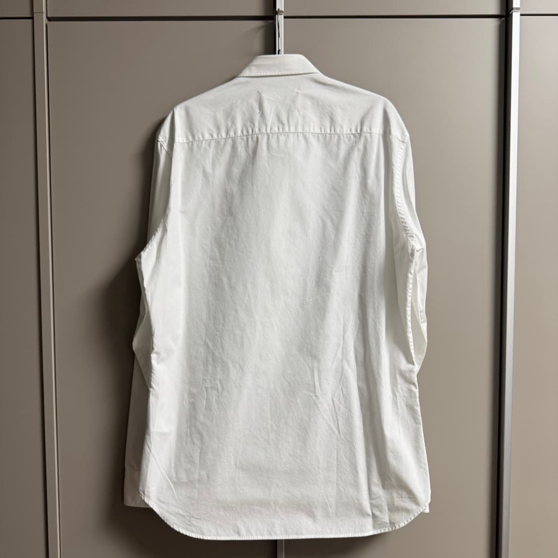 메종 마르지엘라 히든 버튼 화이트 셔츠 41 사이즈 새상품 상품이미지2
