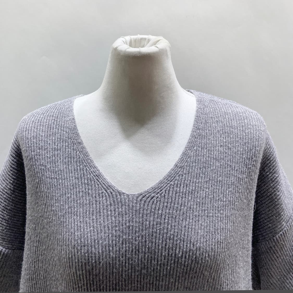 LINEN 여성 브이넥니트반팔 F  상품이미지2