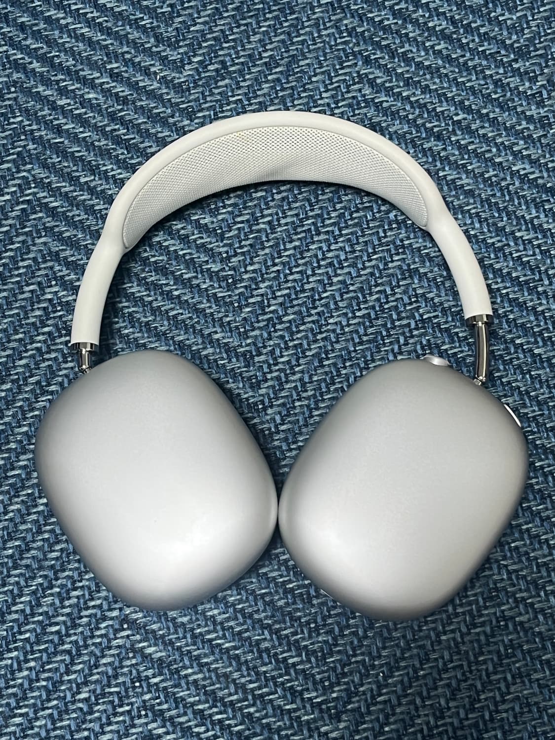 애플 에어팟 맥스 실버 상품이미지4