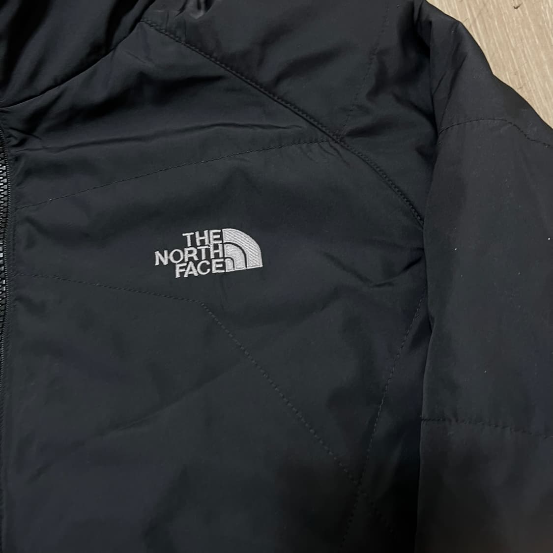 노스페이스 남성 로고 경량패딩 점퍼 XL/105  상품이미지3