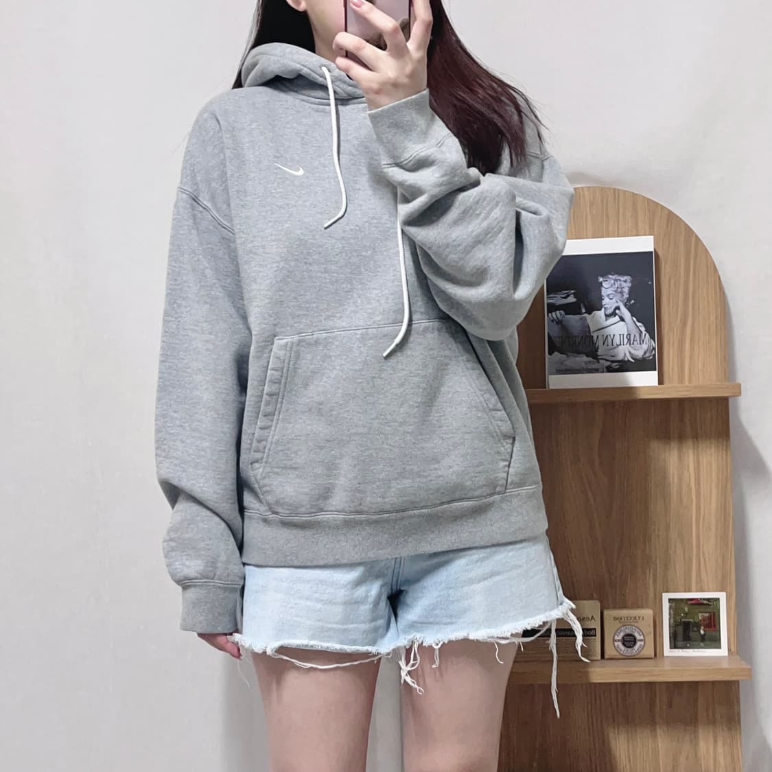 [정품] 나이키 그레이 화이트스우시 기모 후드티 [ M ] 상품이미지3