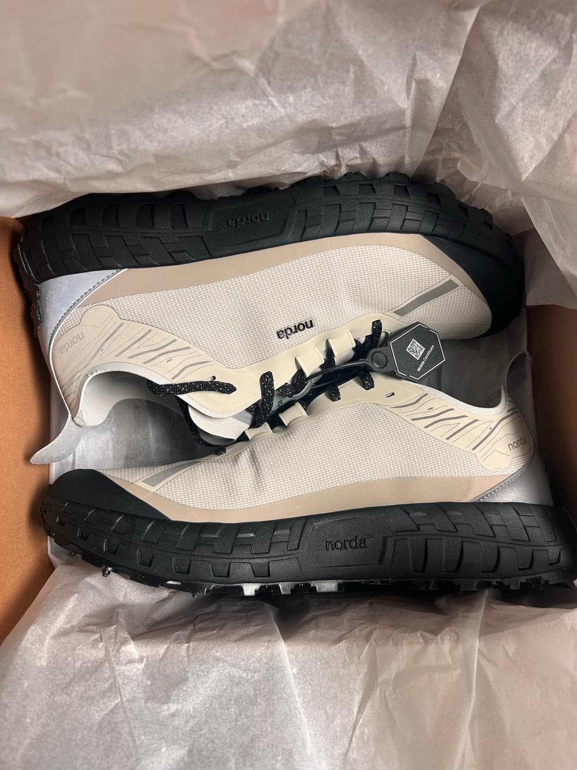 노다(Norda) 001a 신더 280(US10) 사이즈 새상품 판매 상품이미지1