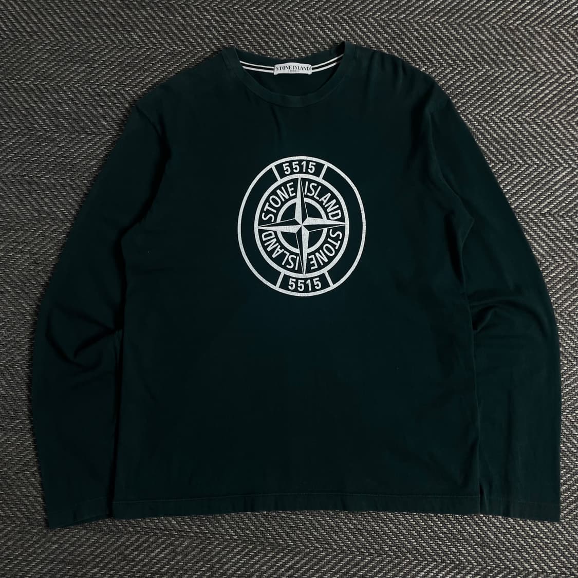 스톤아일랜드 와펜 빅로고 크루넥 롱슬리브 티셔츠 y 3594 상품이미지2