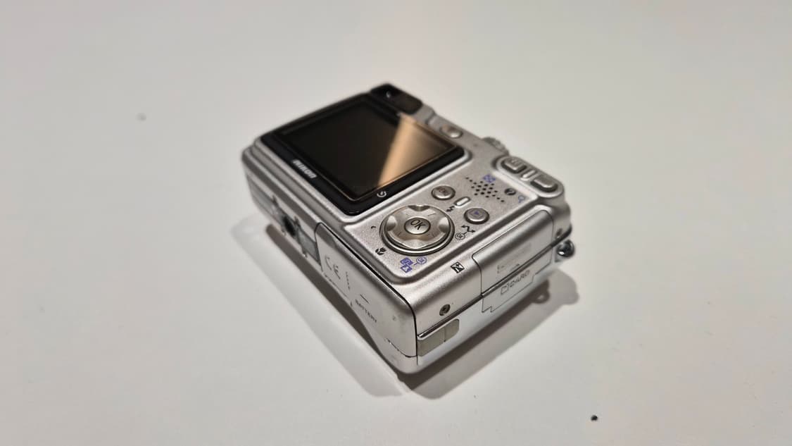 작례O 초소형 최고등급 니콘 쿨픽스 5900 디지털카메라 빈티지 디카 상품이미지10