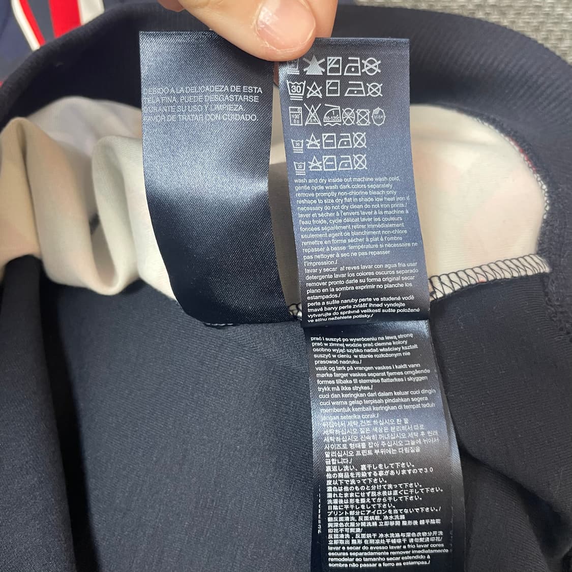 타미힐피거 플래그패턴 시스루 맨투맨 S 상품이미지8