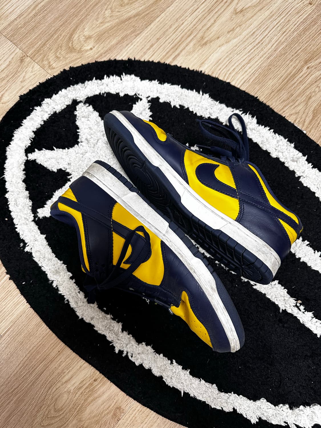 나이키 덩크 로우 레트로 바시티 메이즈 상품이미지1