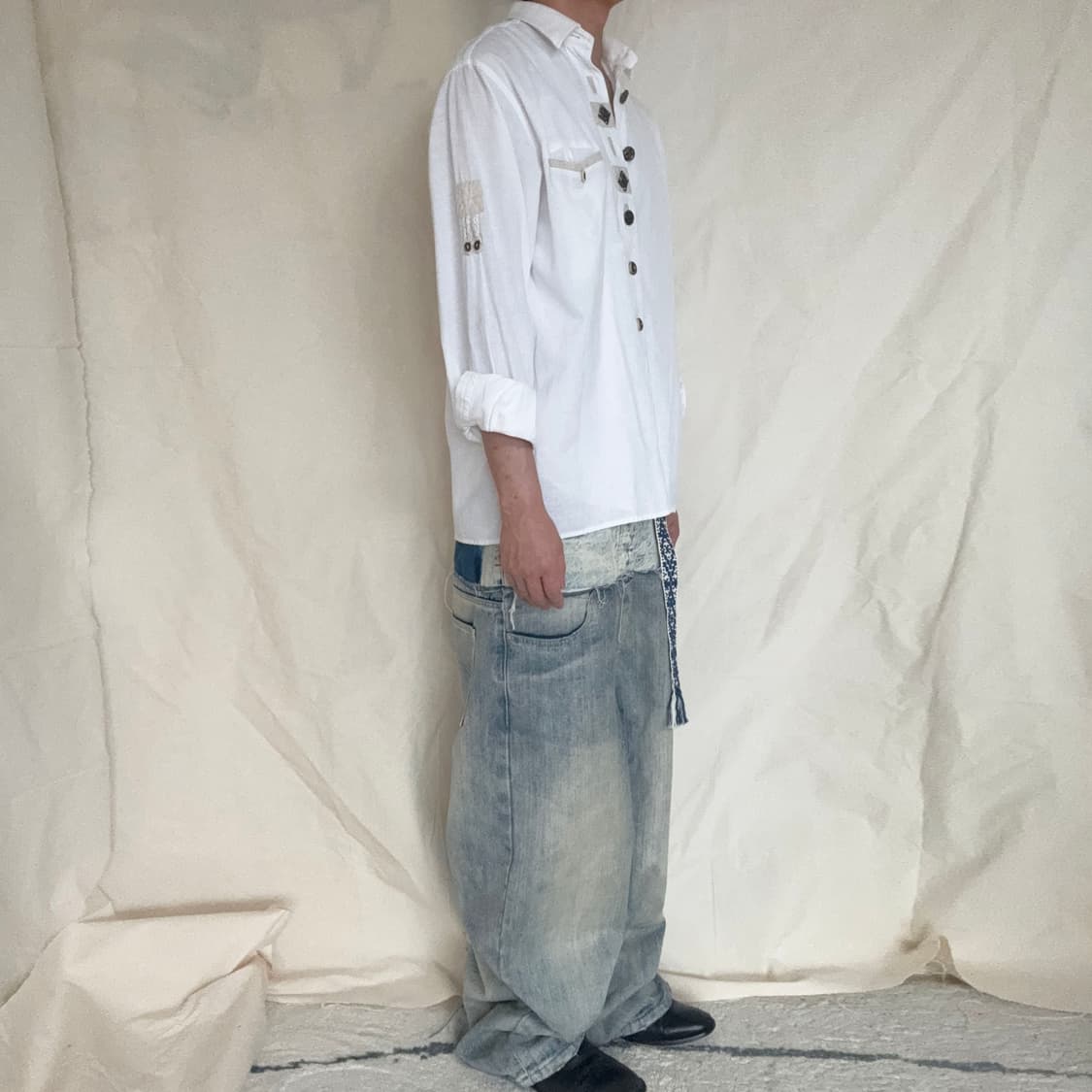 Embroidered Patchwork Linen shirt 상품이미지5