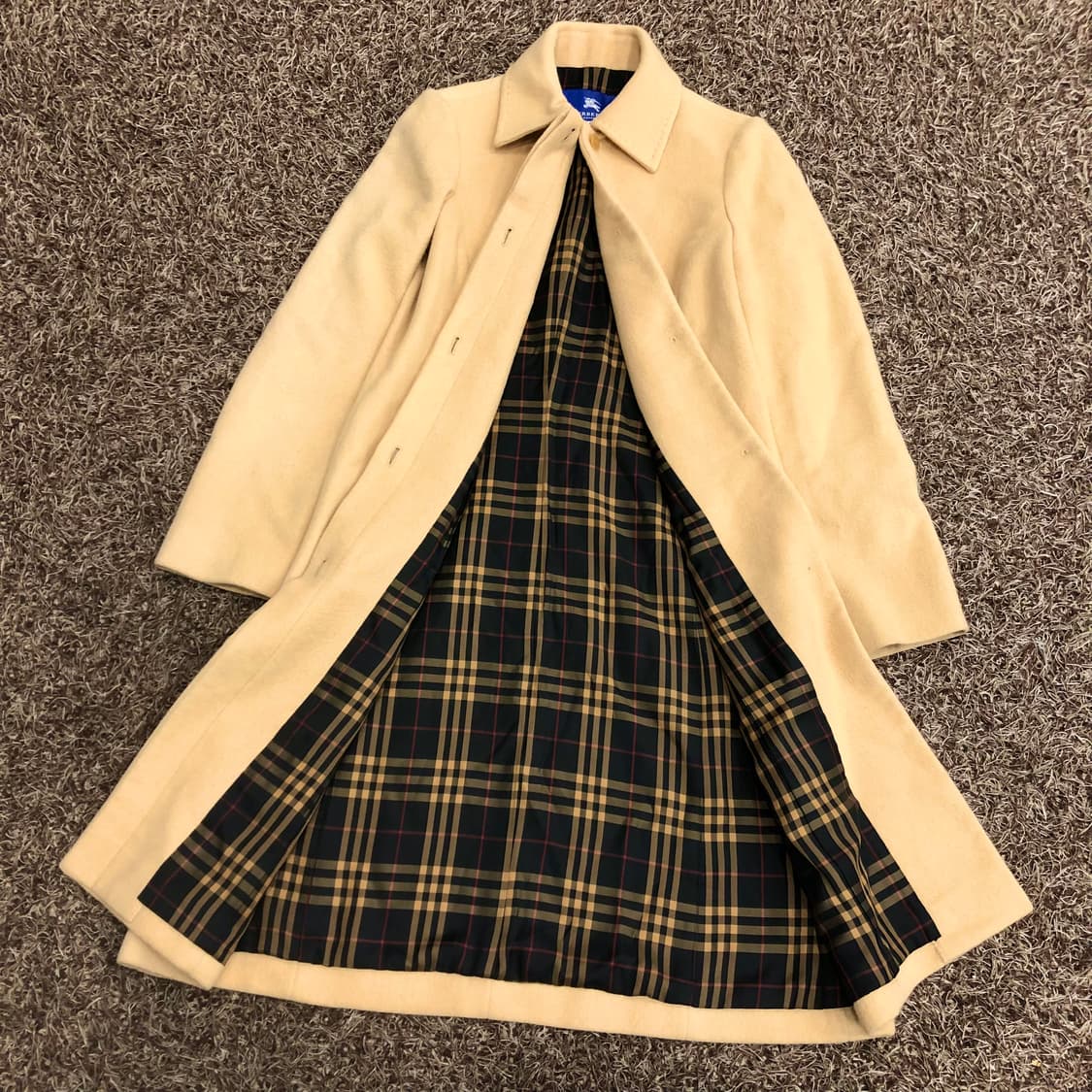 버버리 블루라벨 여성 울 체크 라이닝 클래식 롱코트  상품이미지1