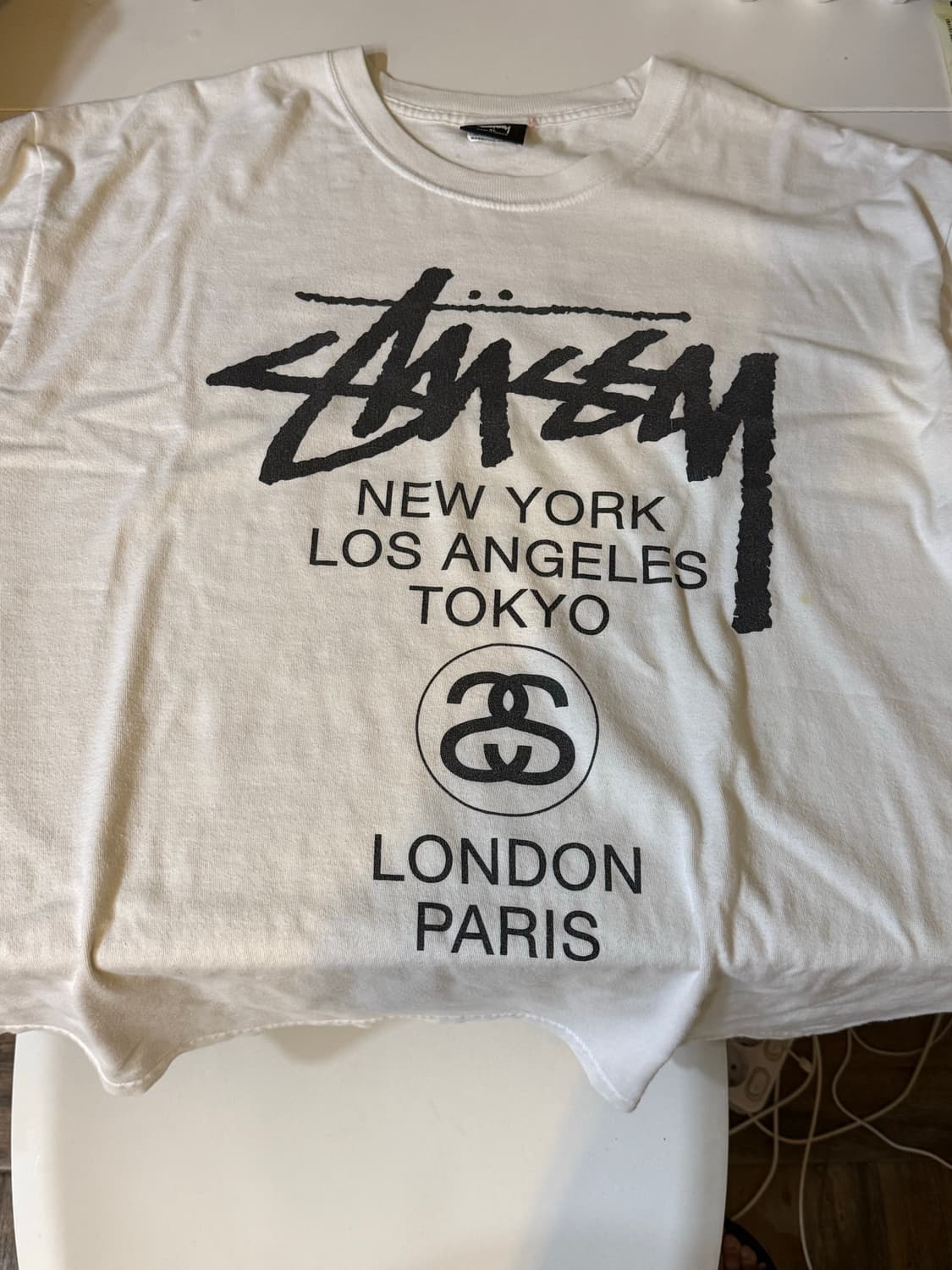 스투시 월드투어 반팔티 XL 상품이미지1