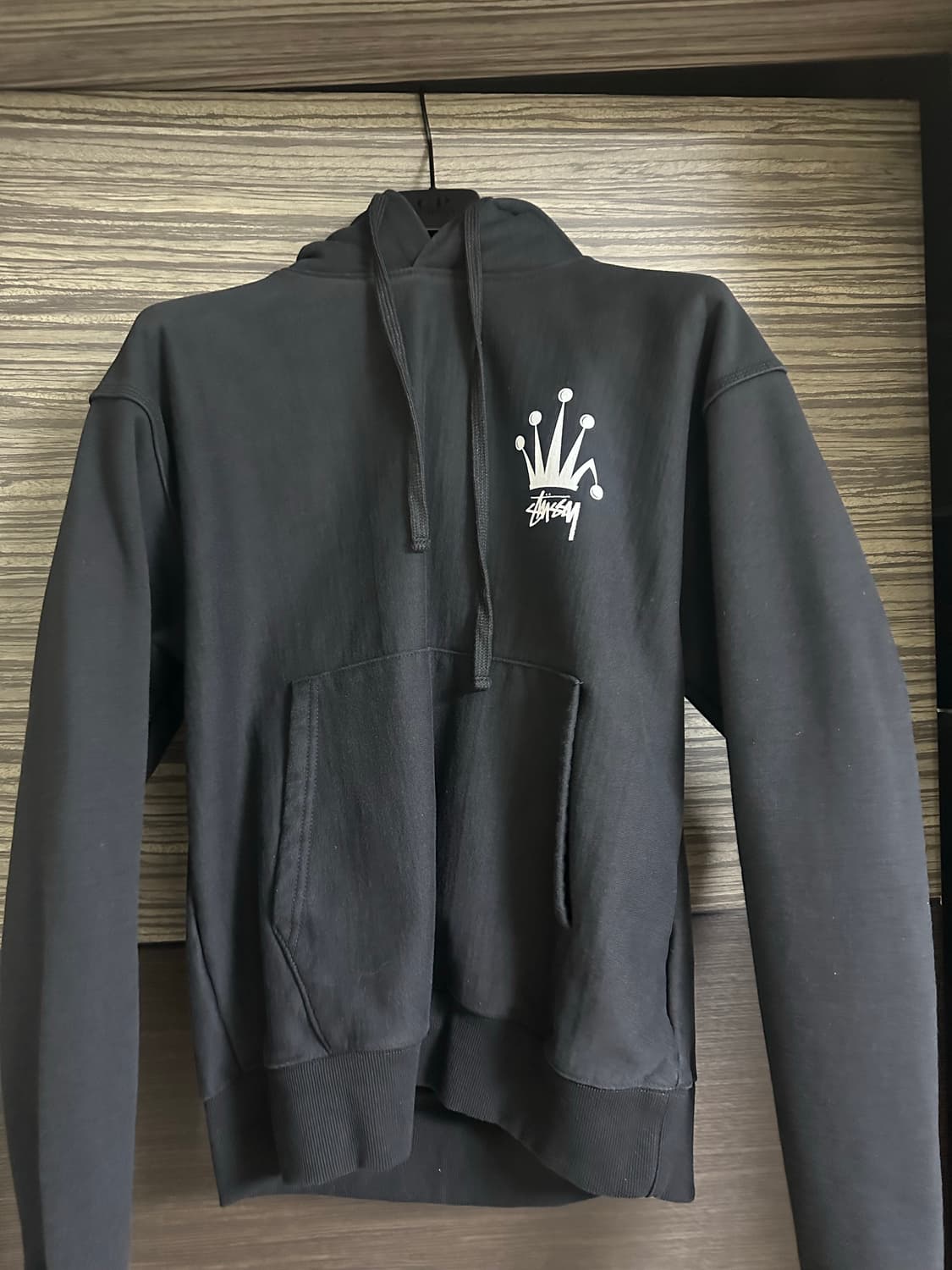 스투시 왕관 후드티 상품이미지1