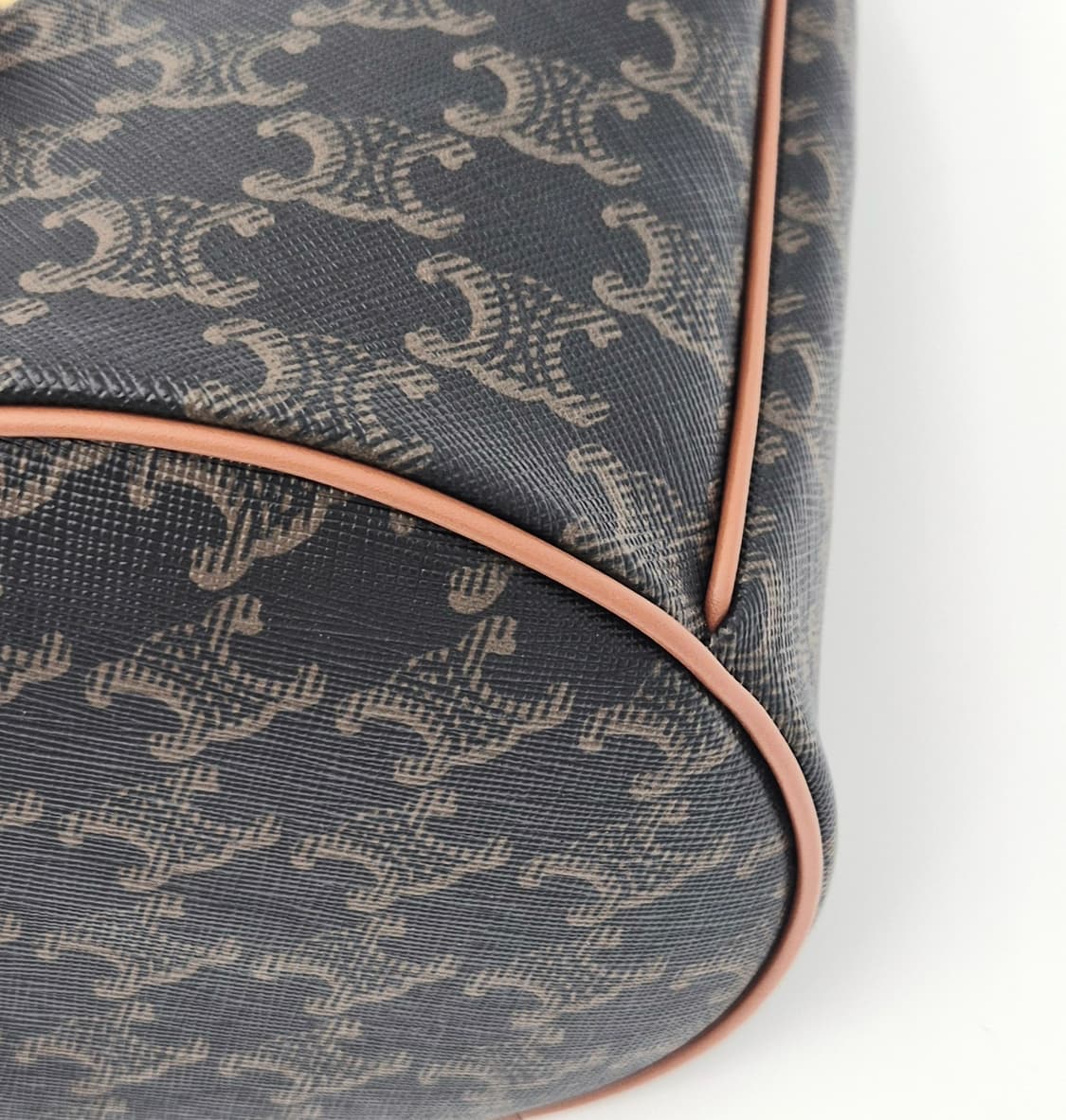 셀린느 클라라 미니 틴 트리옹프 버킷백 상품이미지6