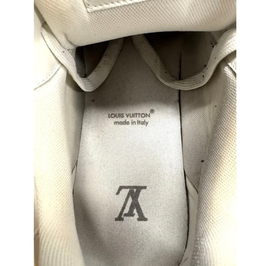 [정품] 루이비통 LV 트레이너 로우 스니커즈 화이트 투톤 스니커즈 상품이미지4