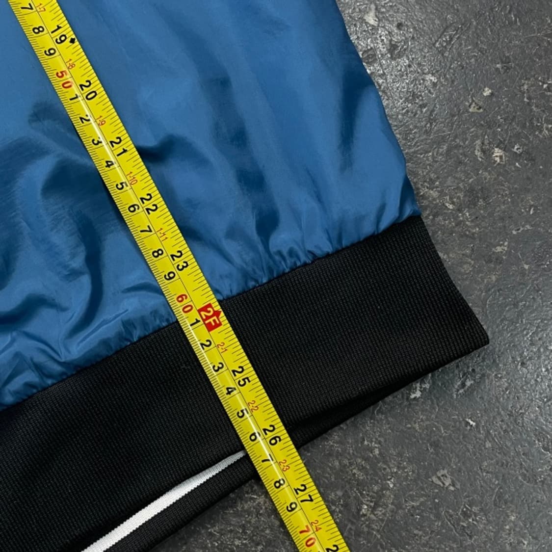 100 푸마 바람막이 상품이미지7