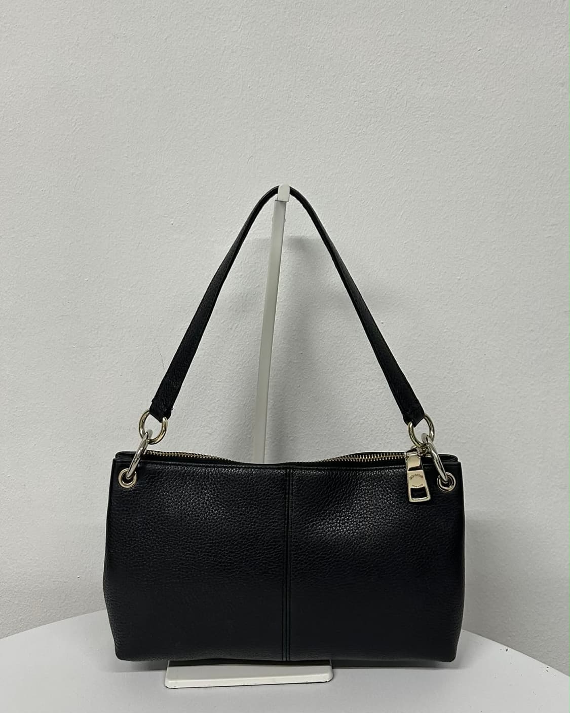 코치 블랙 마차 엠보 레더 숄더 호보백 상품이미지2