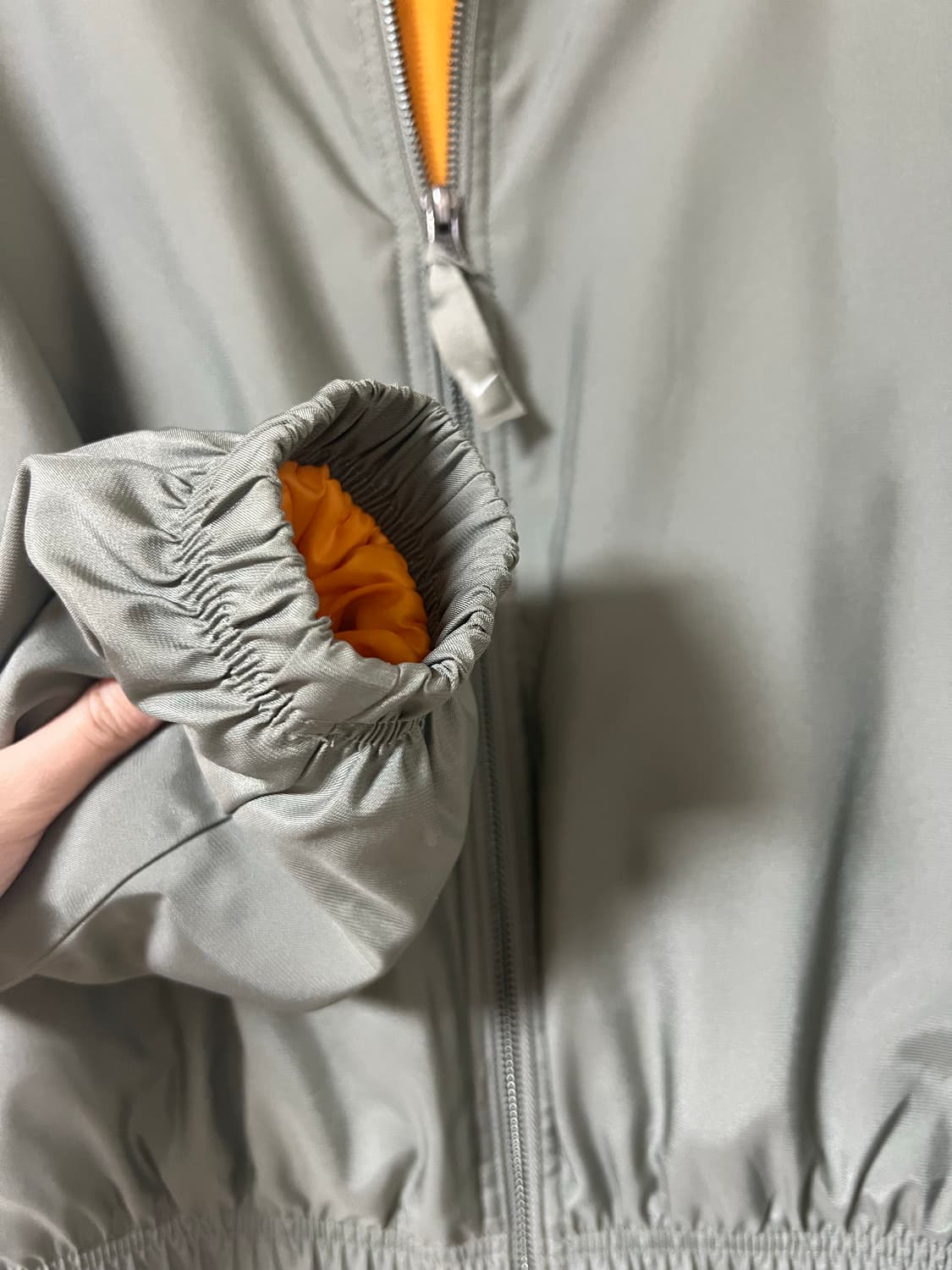 나이키 nrg 솔로 스우시 새틴 봄버 자켓 라이트 아미 (S) 상품이미지5