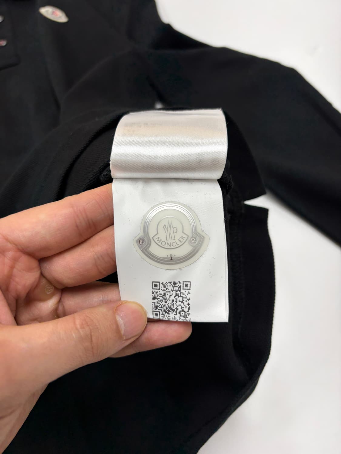 몽클레어 긴팔카라 티셔츠 상품이미지7