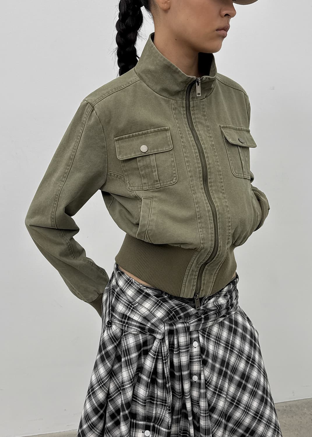 블랙업 워싱 하이넥 점퍼 상품이미지1