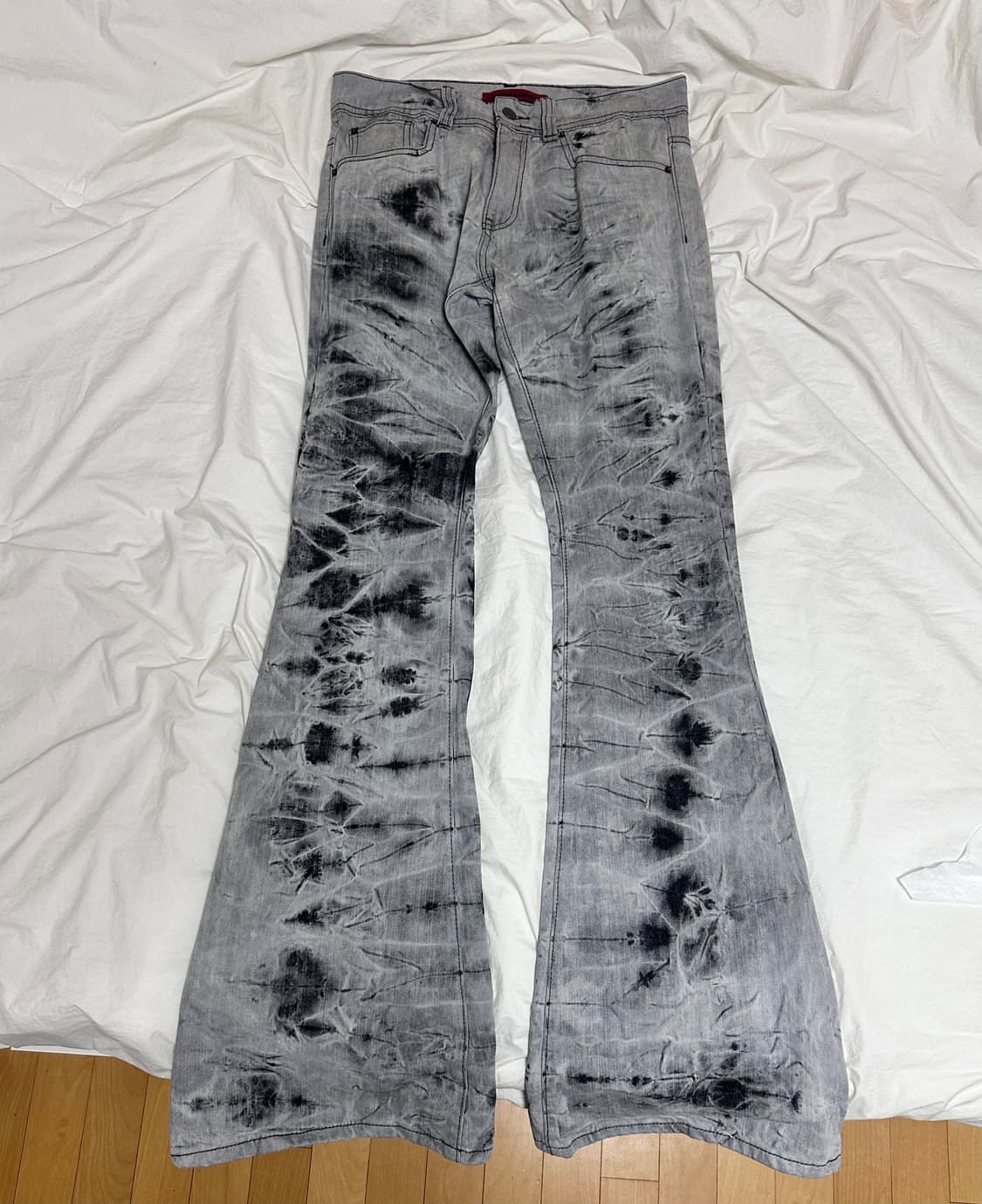 제이디드런던 Grey Tie Dye Drift Jeans 상품이미지6