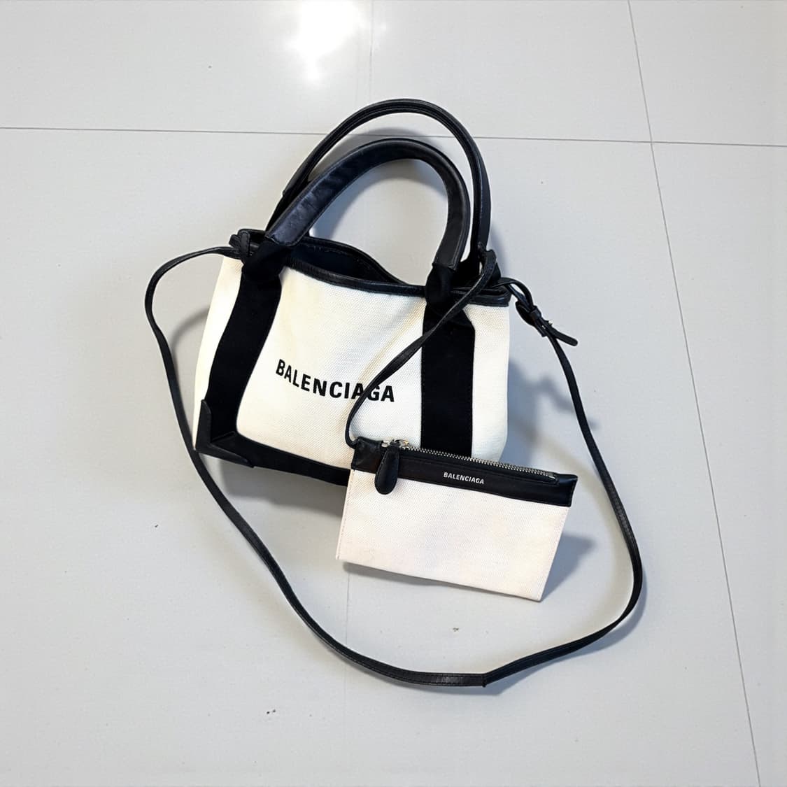 . 발렌시아가 캔버스 카바스 2WAY 토트백 상품이미지3