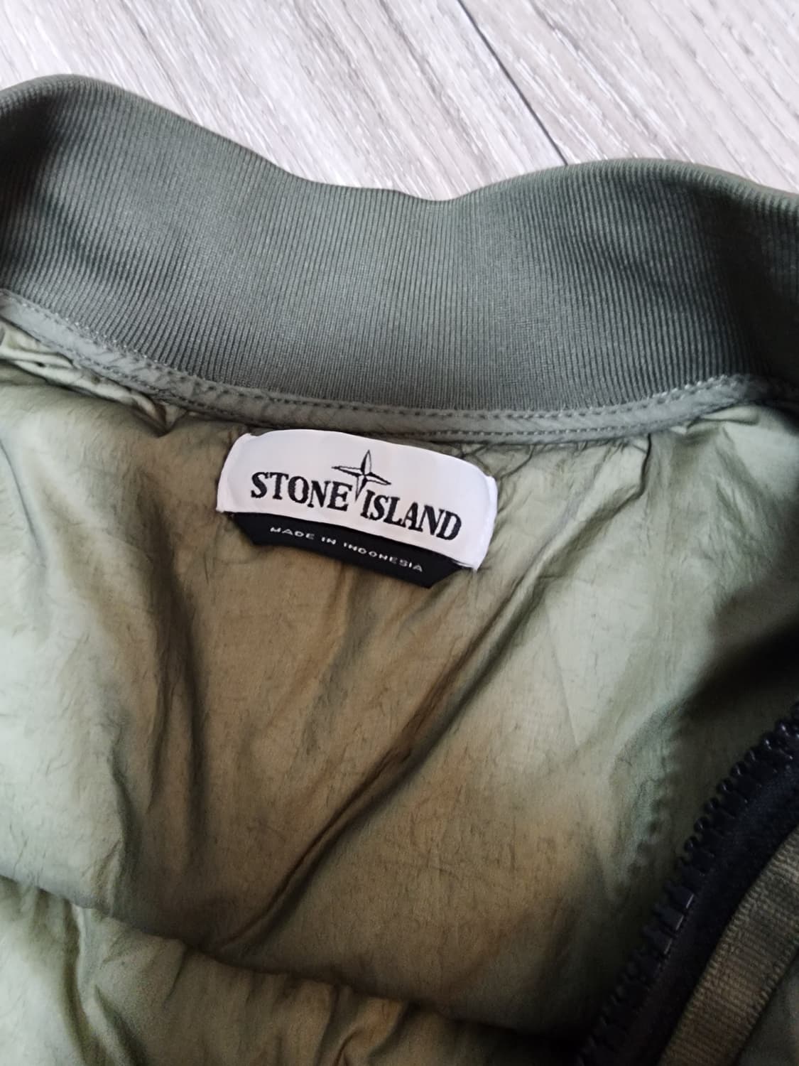 [M]스톤아일랜드/19FW크링클랩스 버머 숏 다운패딩 카키 상품이미지6