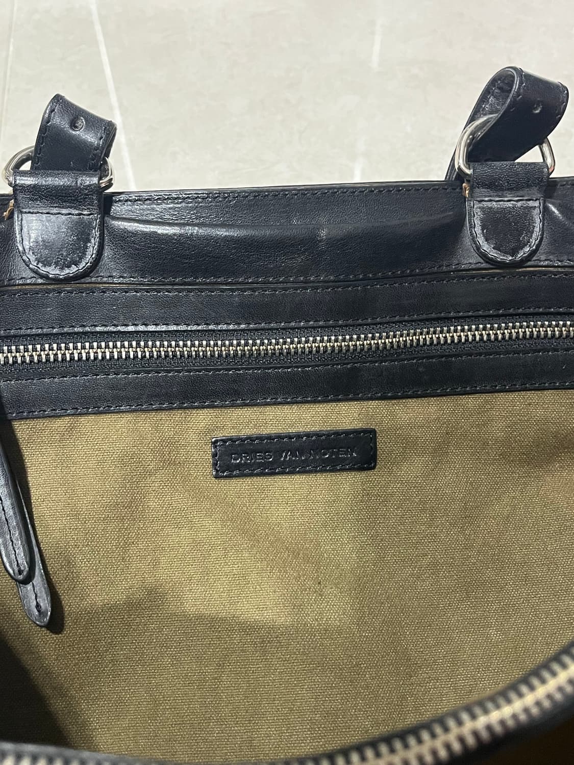 드리스반노튼 빈티지 캔버스 백 상품이미지5