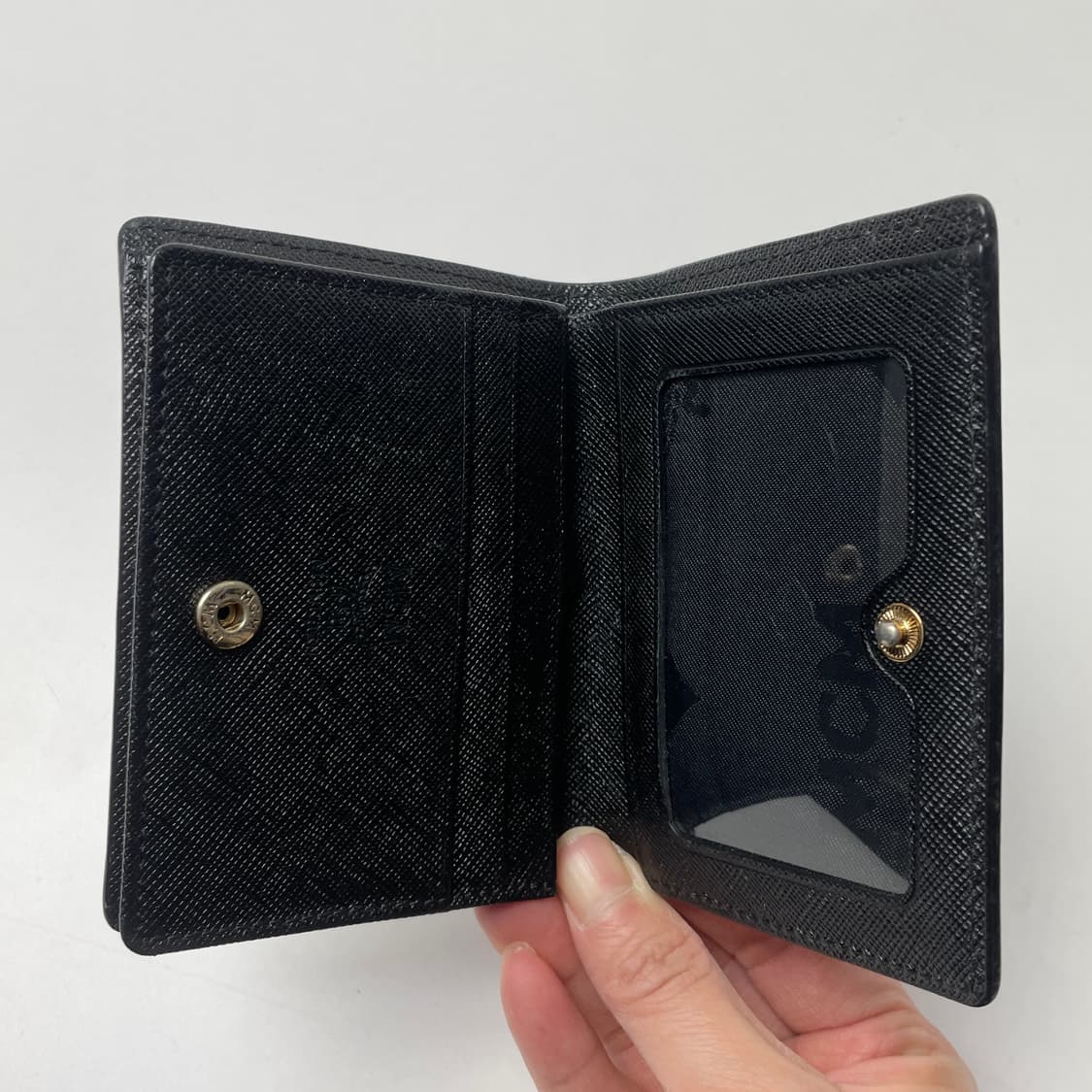 [중고] MCM 레오파드 스터드 카드지갑 상품이미지3