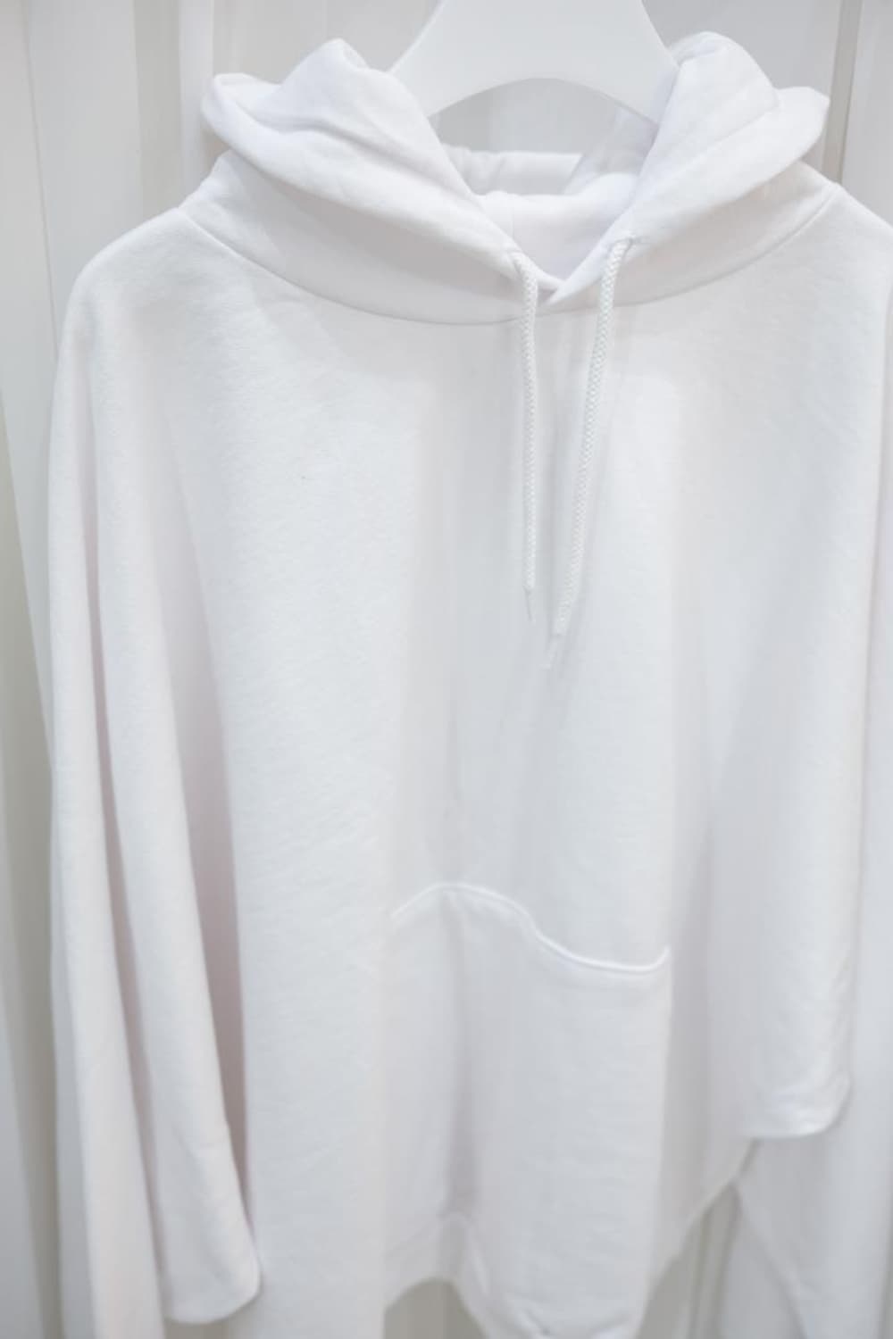 Yeezy 상품이미지3