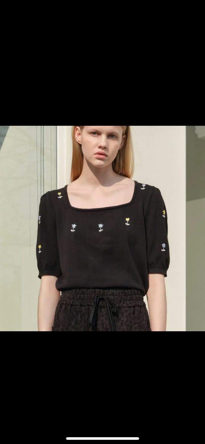 트와 리비에라 플라워 스퀘어 니트 아, 검 상품이미지1