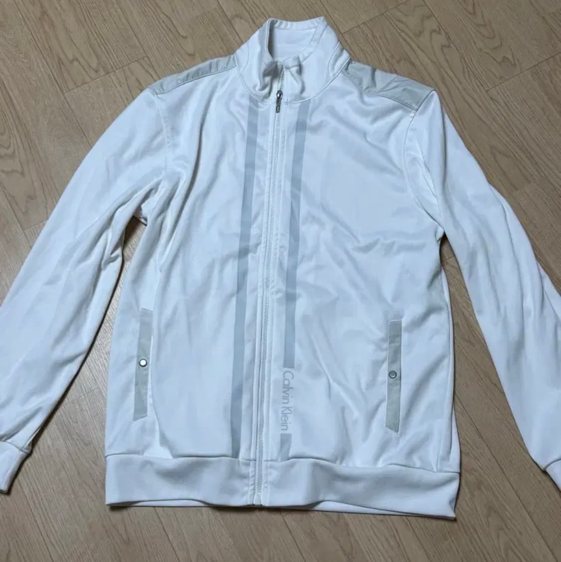 캘빈클라인 져지 상품이미지1