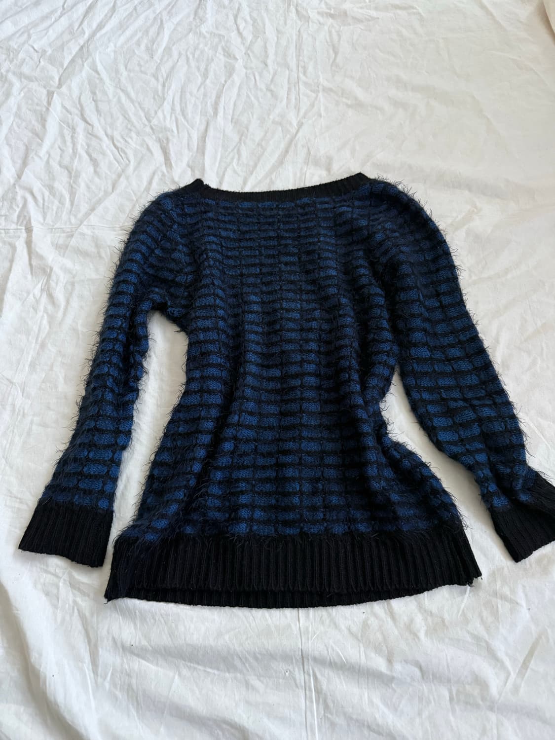 세실맥비 딥블루 캐캐체 나나 펑크 니트 상품이미지2