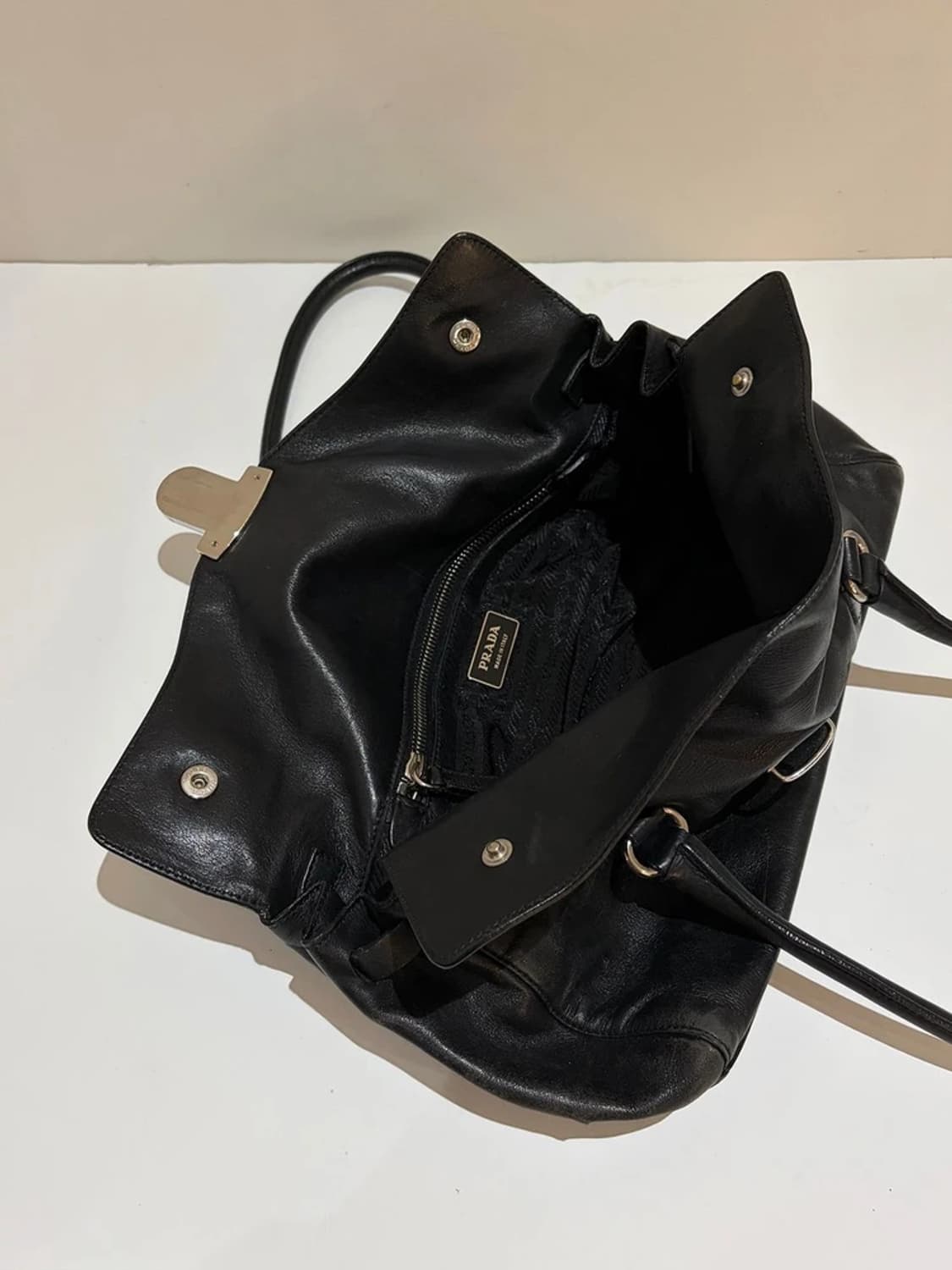 프라다 PRADA 00's Y2K 메탈 버클 바게트 숄더백 Q1567 상품이미지7