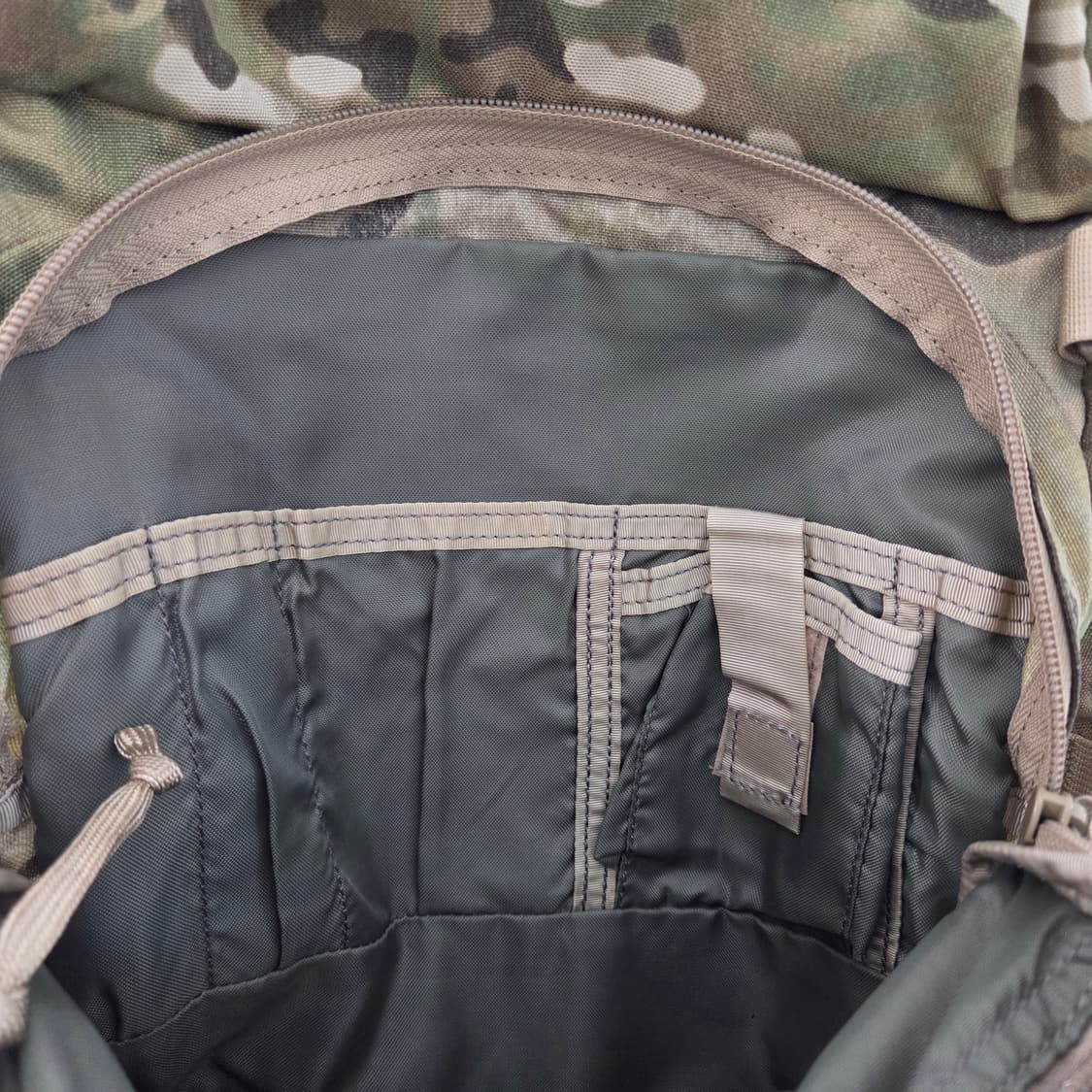 구형 그레고리 어설트팩 멀티캠 상품이미지9
