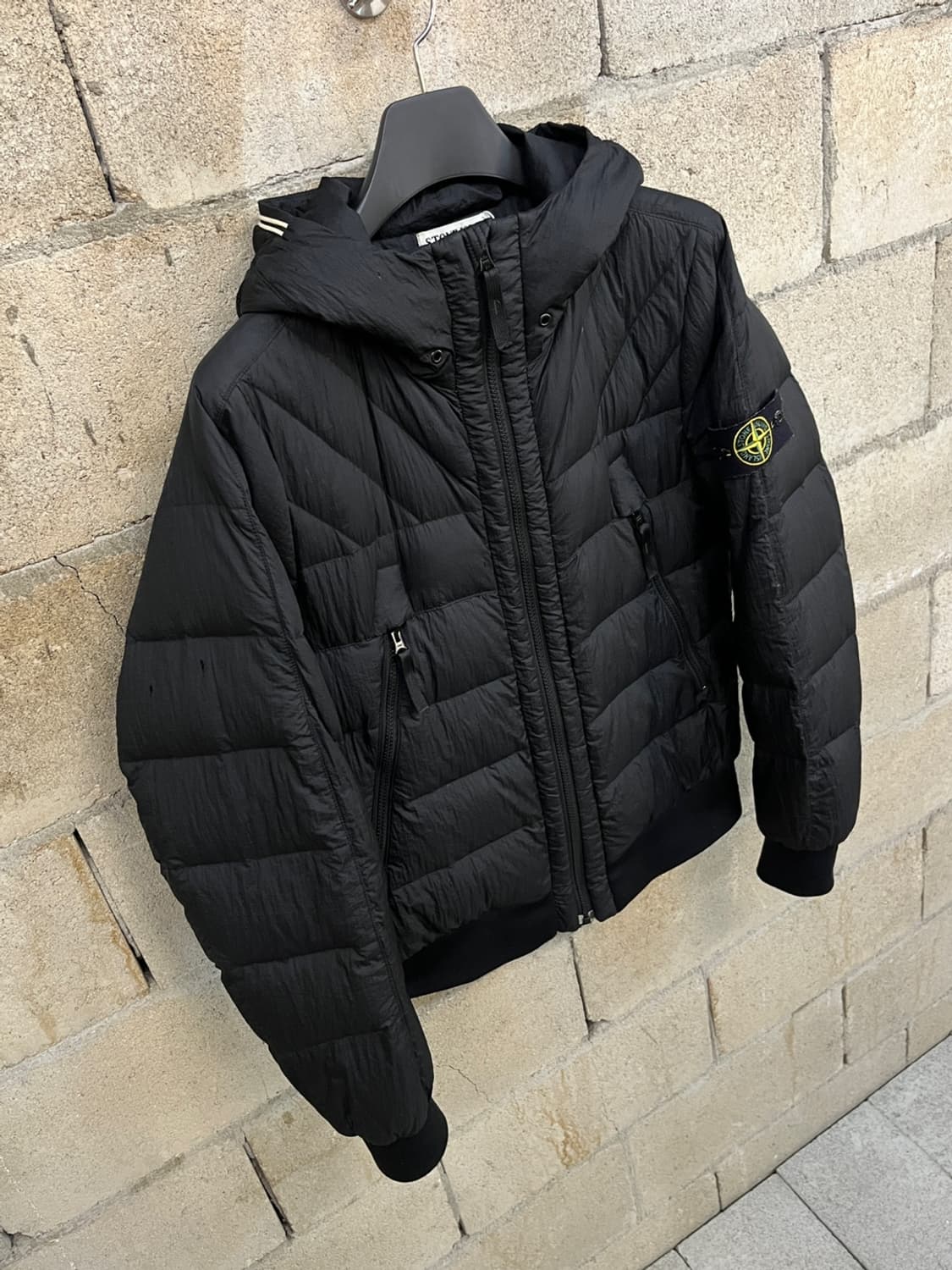 스톤 아일랜드 Opaque 나일론 다운 자켓 상품이미지3