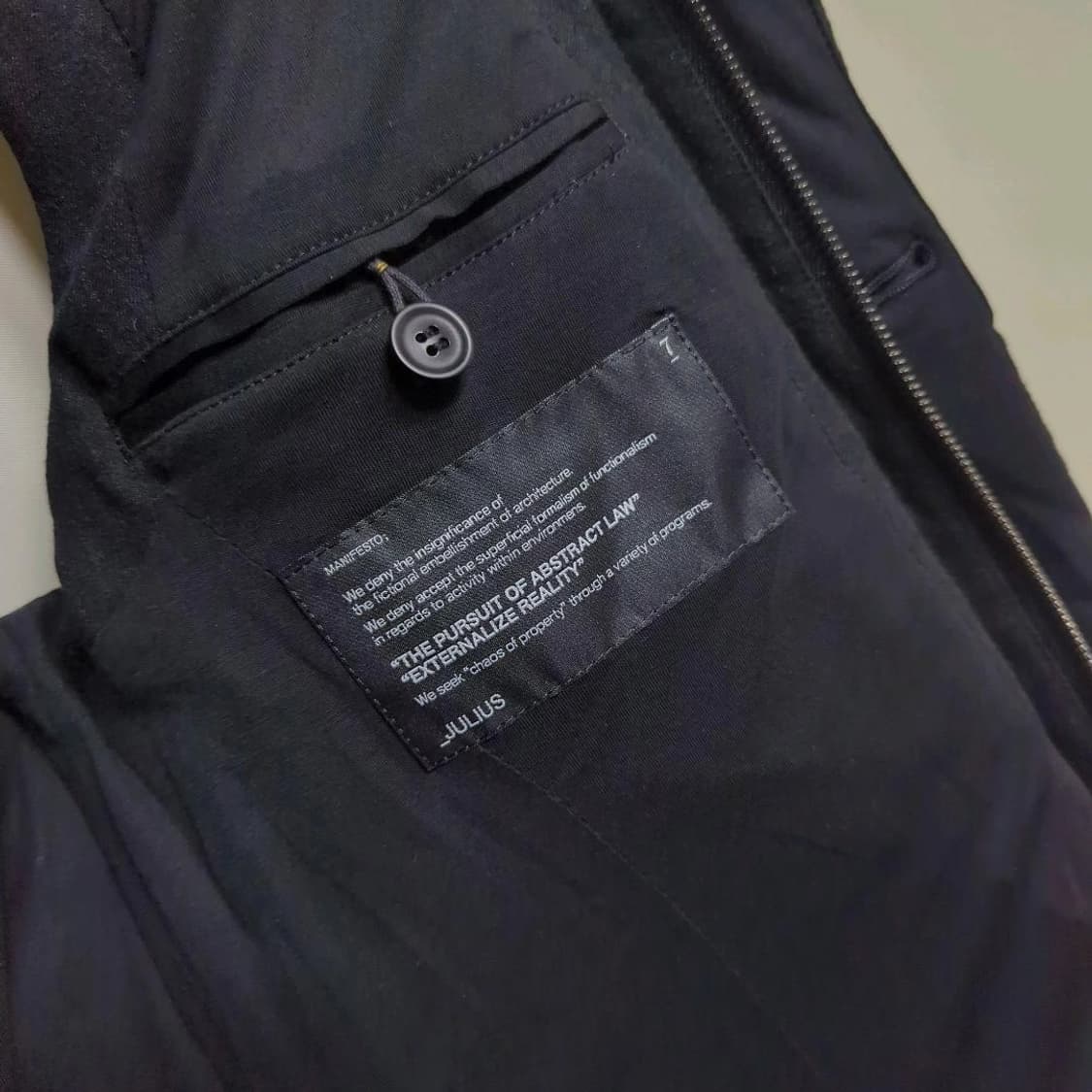 율리우스 울 믹스 더블 지퍼 다운 베스트 상품이미지5