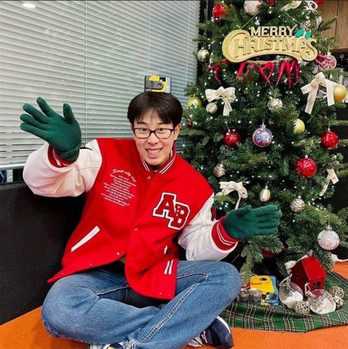 아카이브 볼드 레드 바시티자켓 스타디움 자켓 상품이미지1