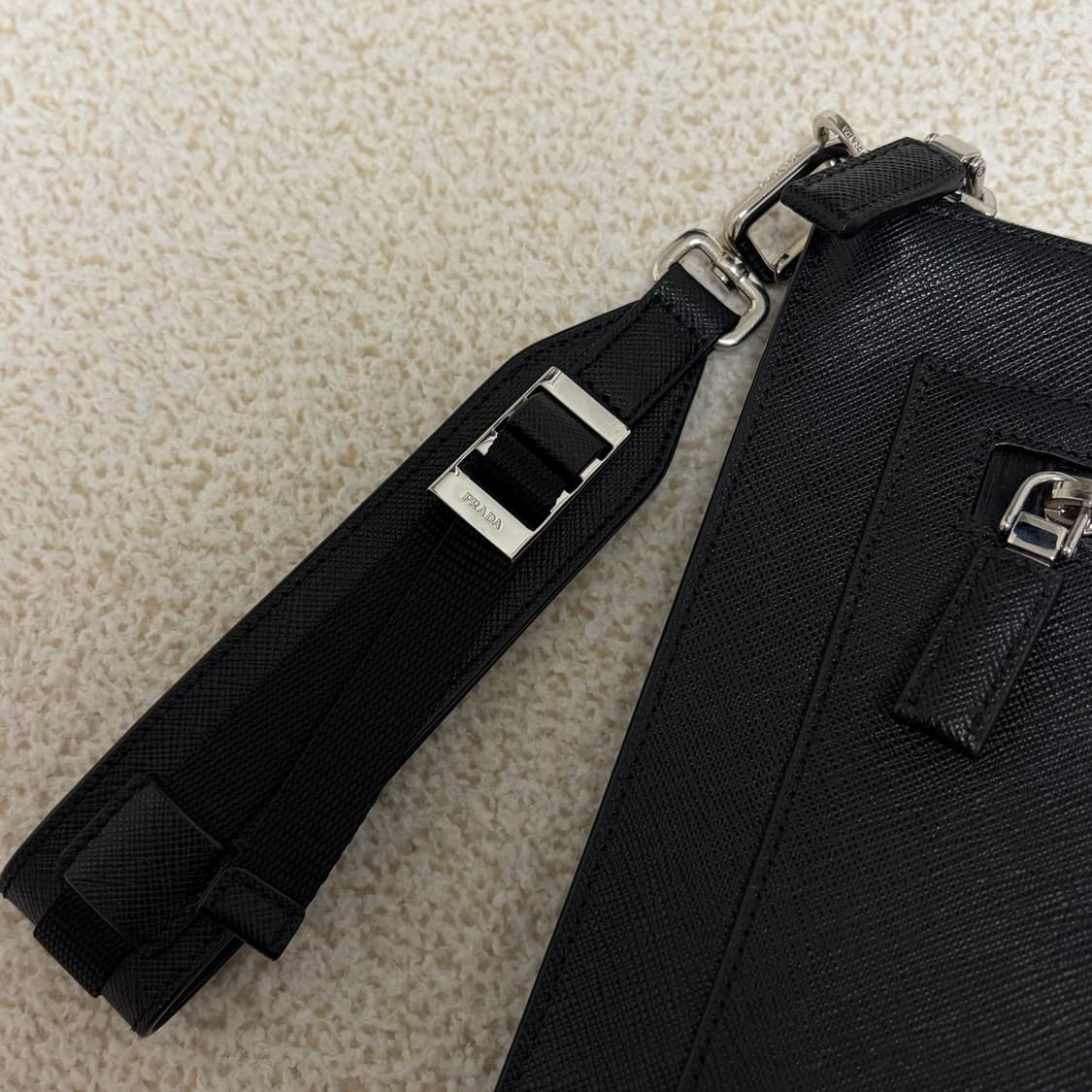 프라다 사피아노 클러치 (2NHO10) 상품이미지4