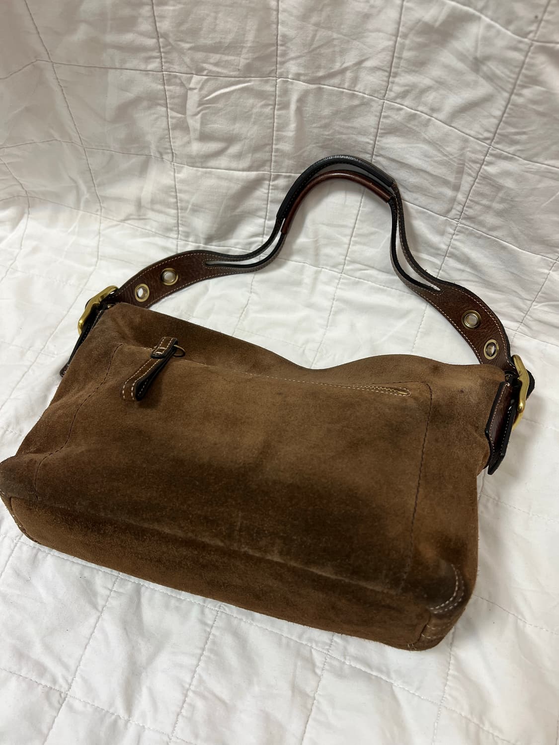 2004년 빈티지 코치 스웨이드 숄더백 상품이미지5