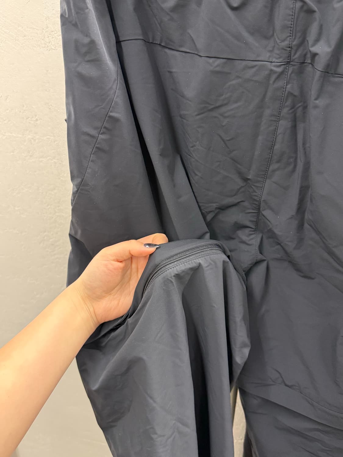 SALOMON 살로몬 로고 포켓 트레이닝 팬츠 XXL 상품이미지5