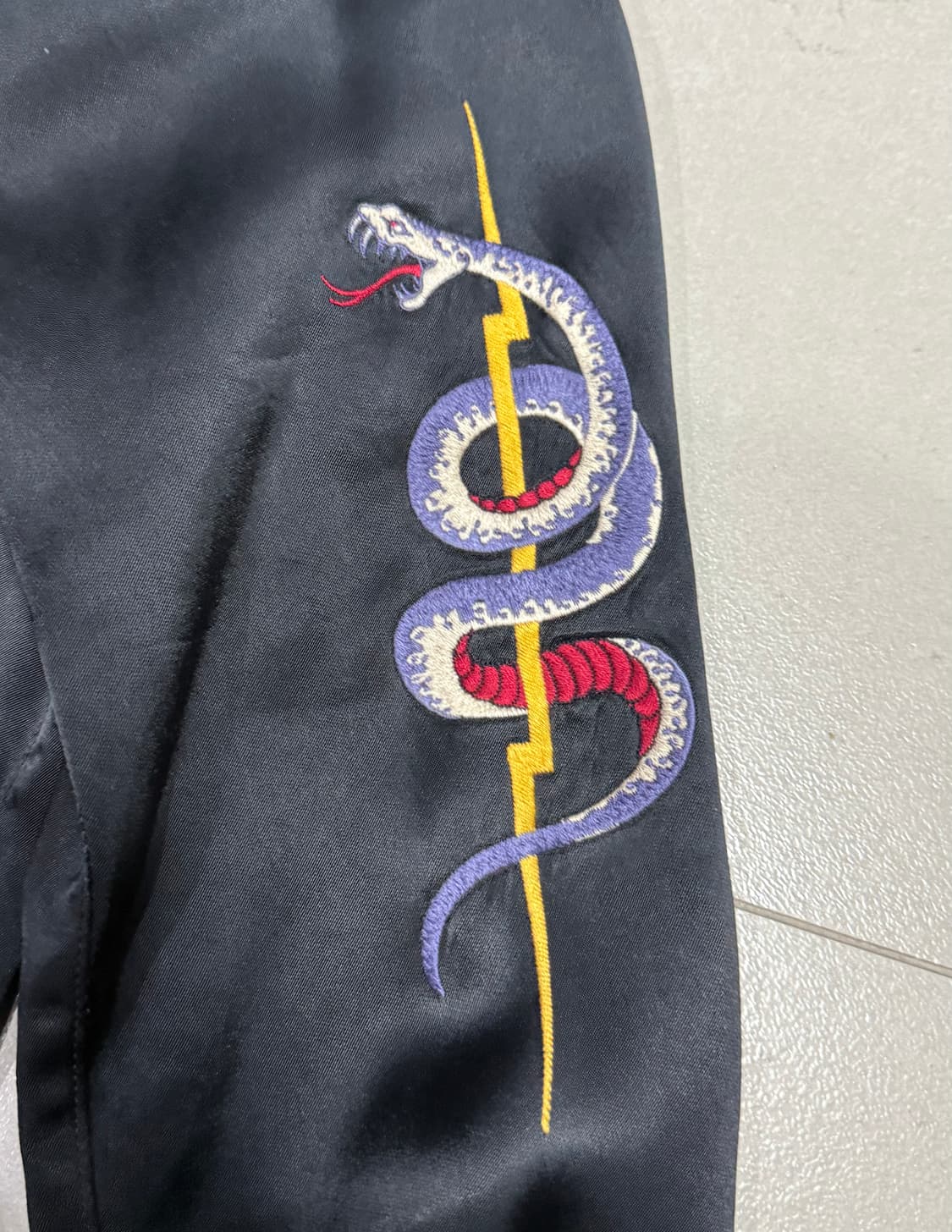 히스테릭 글래머 아카이브 해골 뱀 자수 스카잔 자켓 상품이미지4