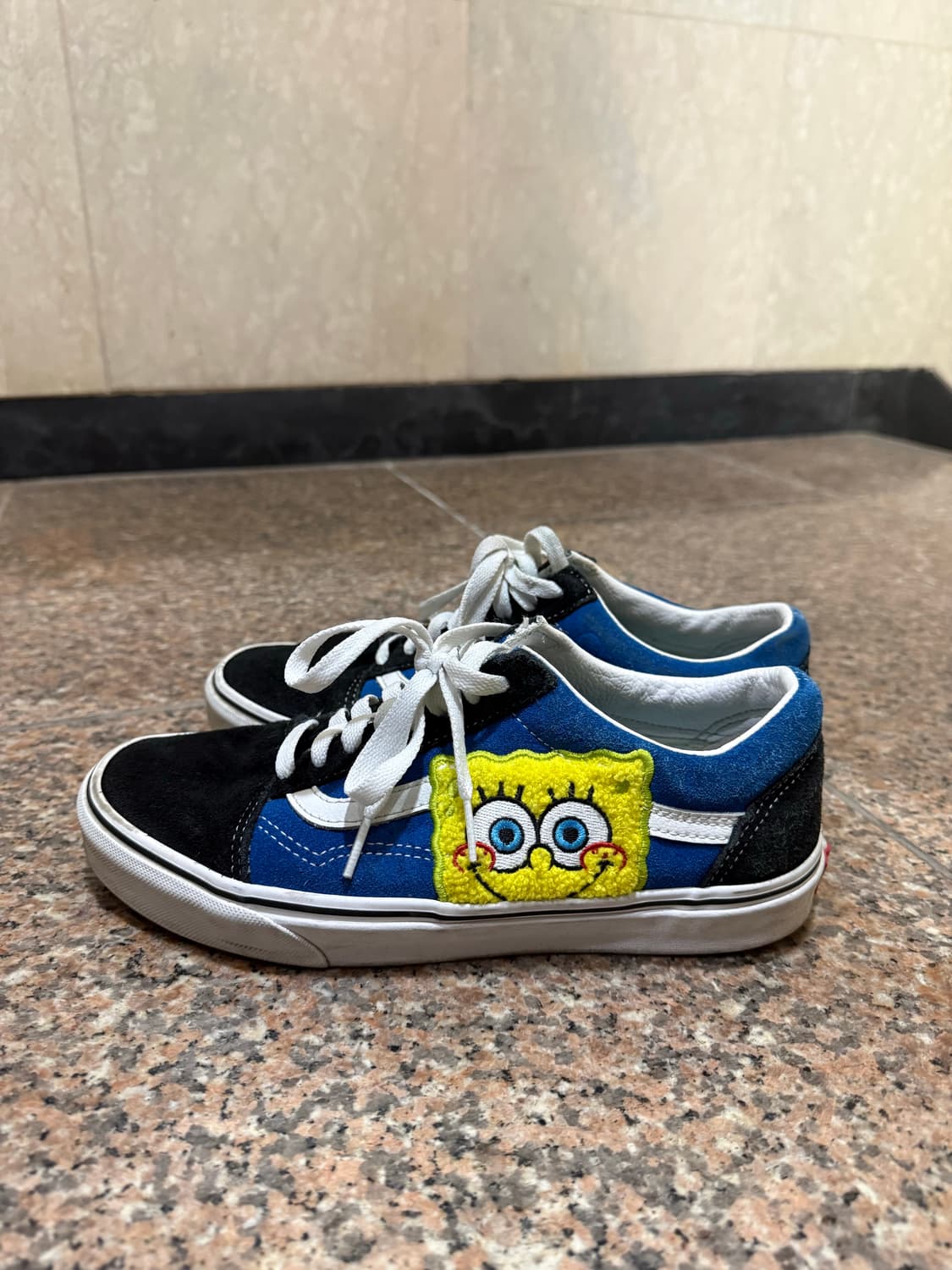 반스 x 스폰지밥 올드스쿨 스마일 패치 상품이미지4